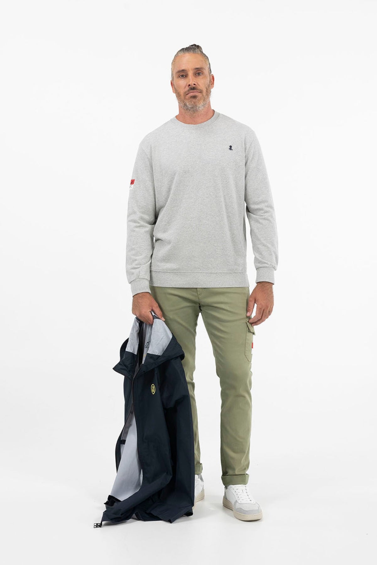 VIGORÉ GREY FLAG SWEATSHIRT