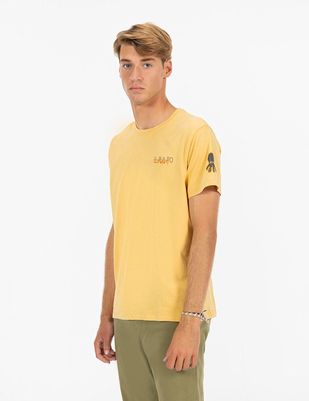 DELAVÉ MUSTARD TRIPLE LOGO PRINT T-SHIRT