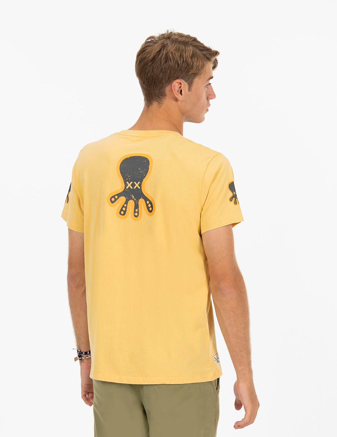 DELAVÉ MUSTARD TRIPLE LOGO PRINT T-SHIRT