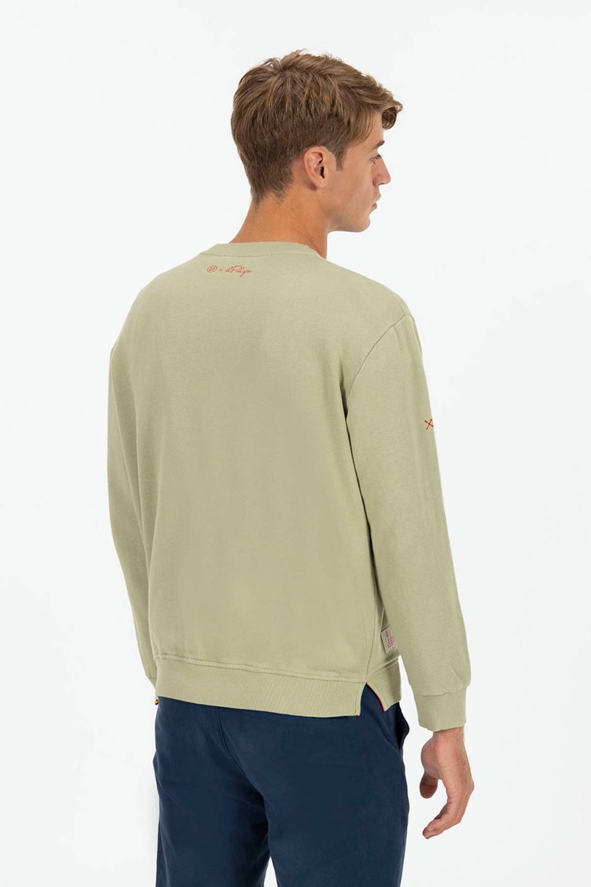 ORANGE CHEST PRINT SWEATSHIRT AND SAGE GREEN OCTOPUS