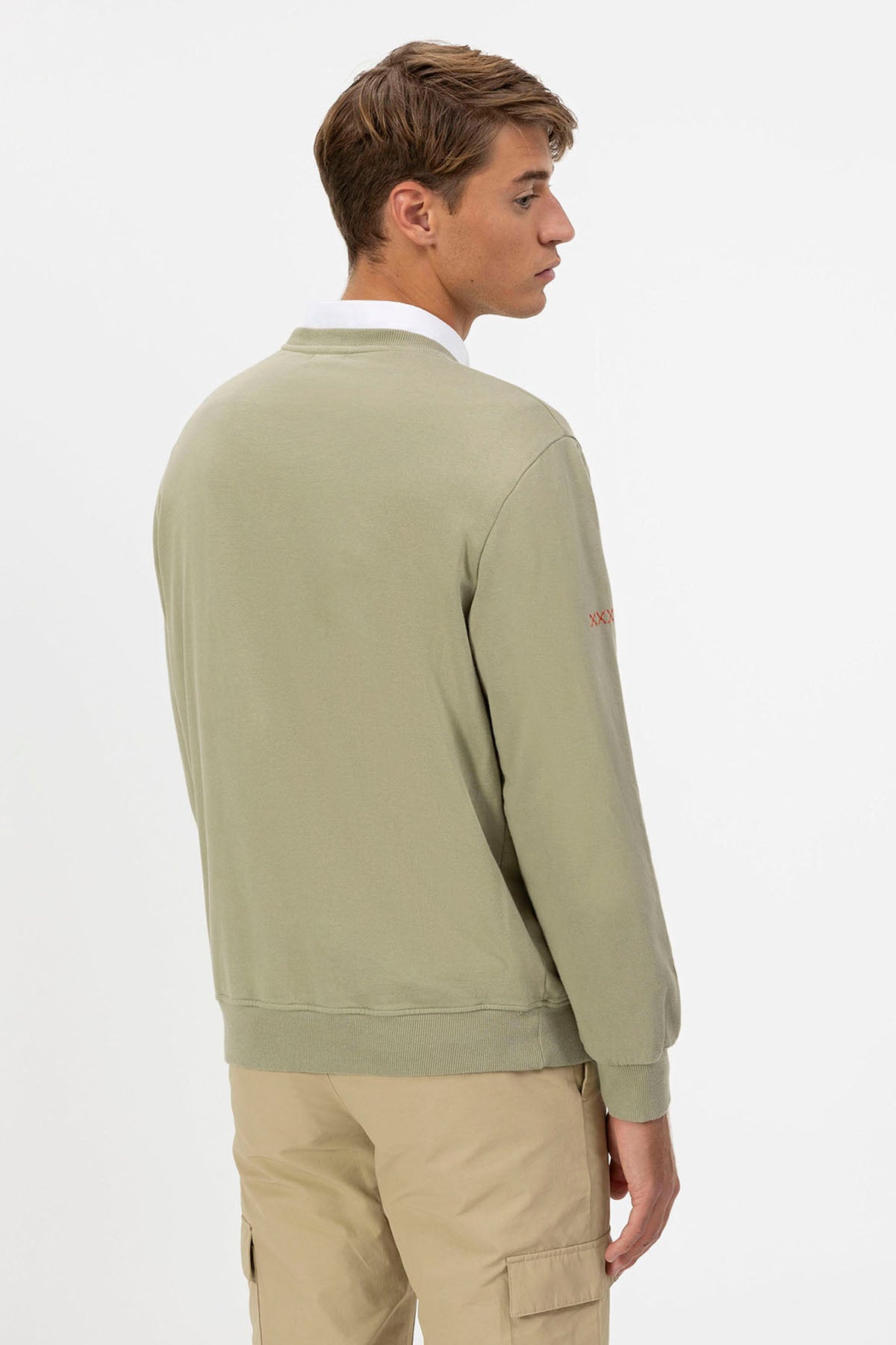 SURFER CAR PRINT SWEATSHIRT SAGE GREEN