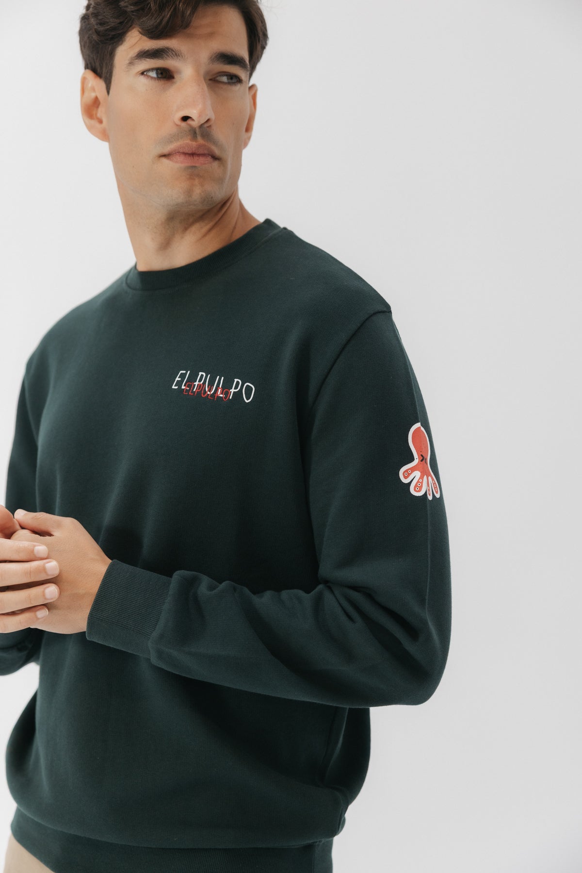 SUDADERA ESTAMPADO TRIPLE LOGO DESGASTADO VERDE BOTELLA