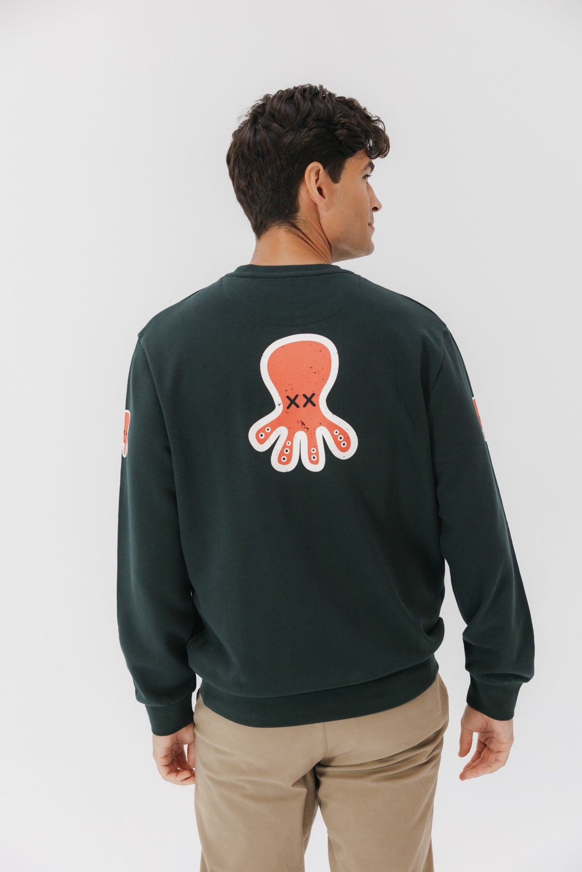 SUDADERA ESTAMPADO TRIPLE LOGO DESGASTADO VERDE BOTELLA