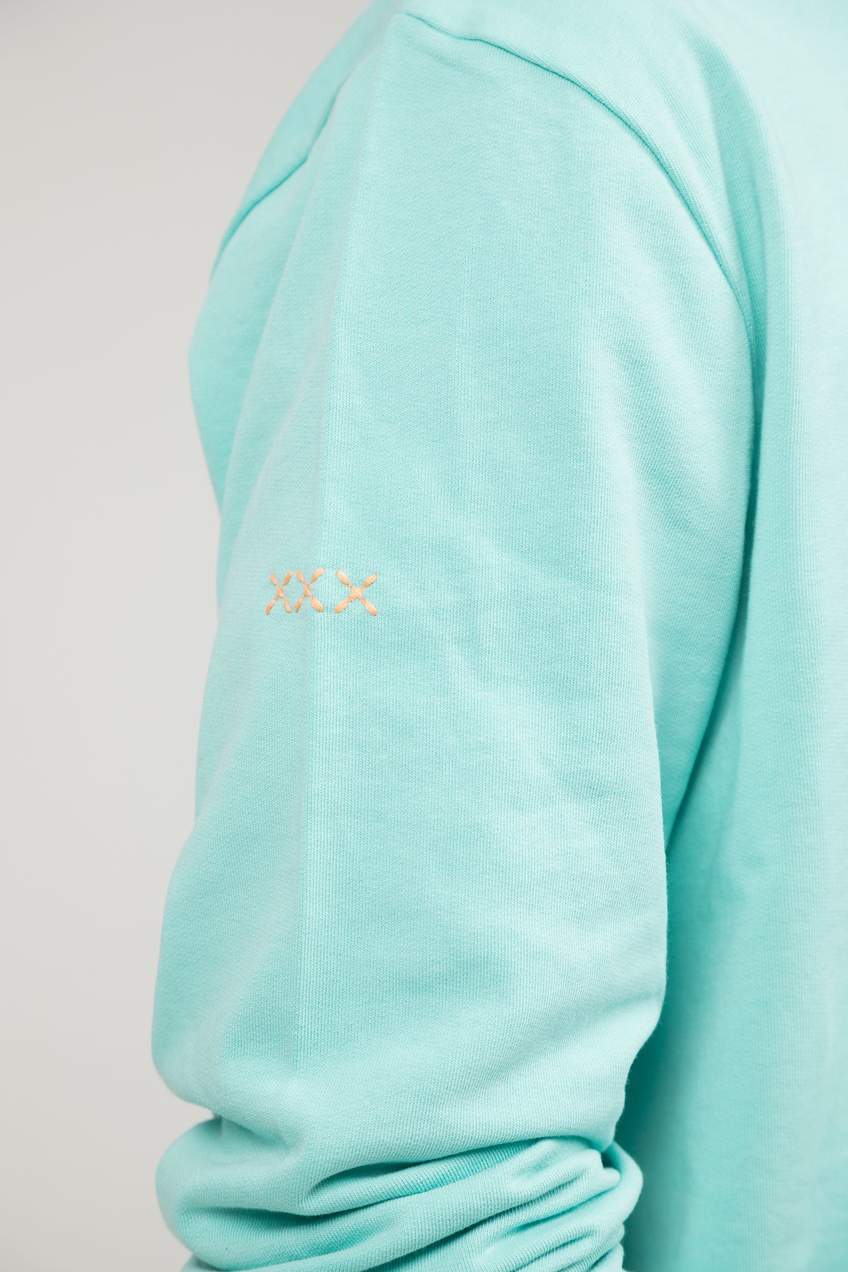Sudadera logo contraste verde agua