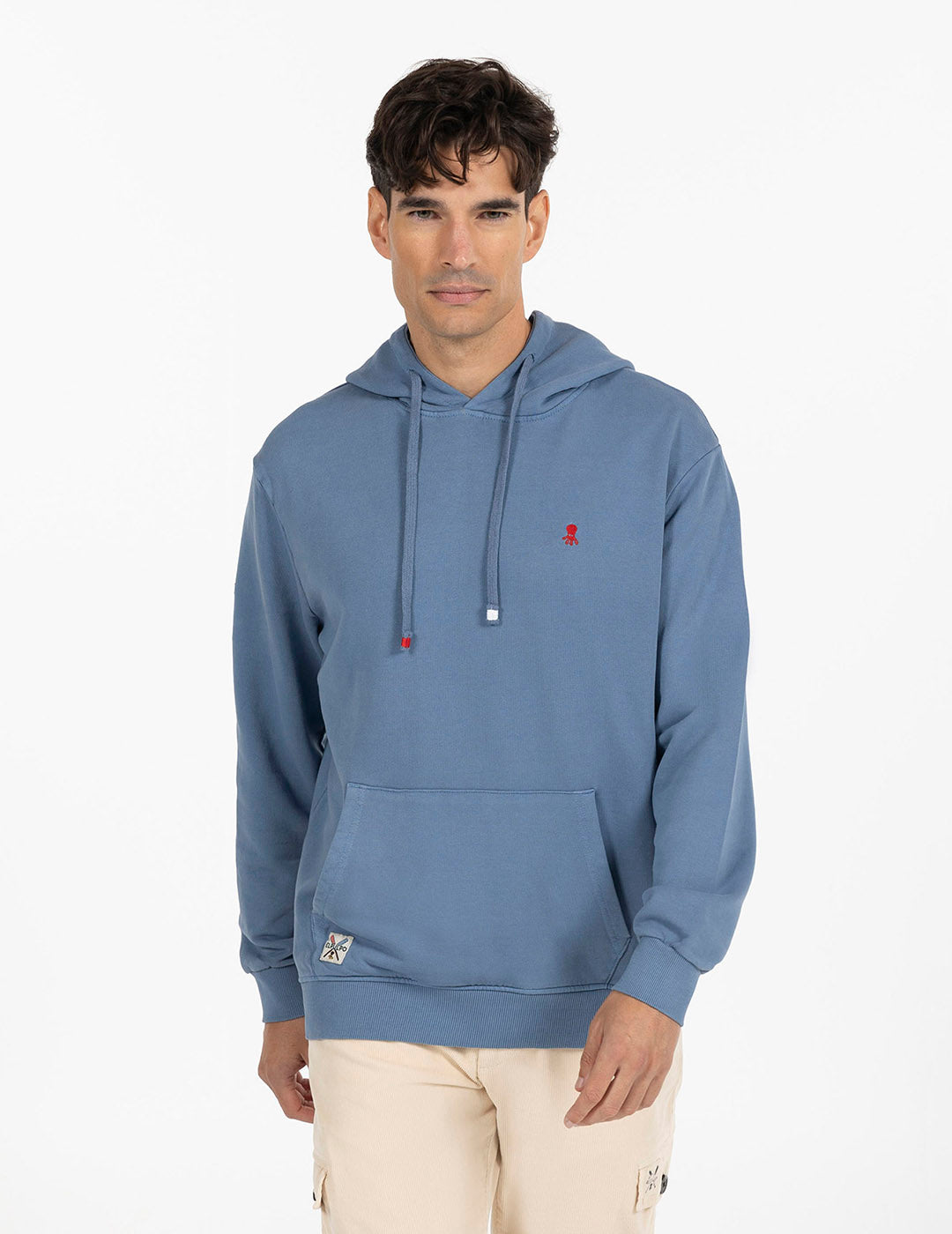 SUDADERA CAPUCHA LAVADA CON BORDADO INDIGO DELAVÉ