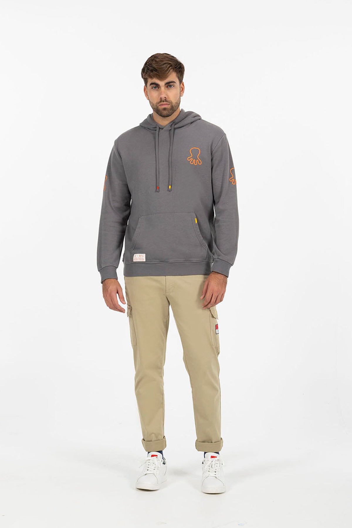 SUDADERA CAPUCHA ESTAMPADO TRIPLE LOGO NARANJITO CARBÓN