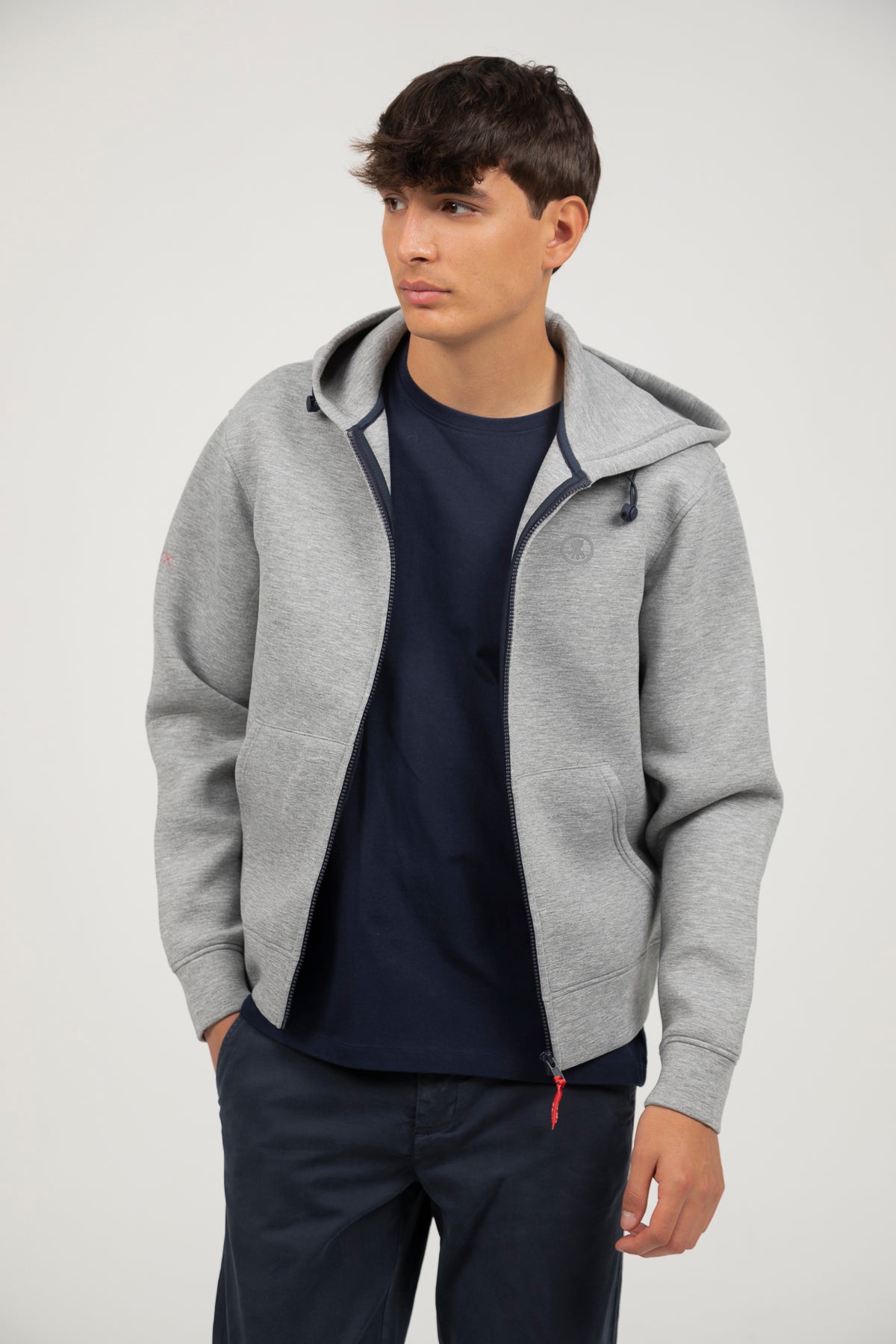 Sudadera capucha cremallera neopreno parche engomado gris vigoré