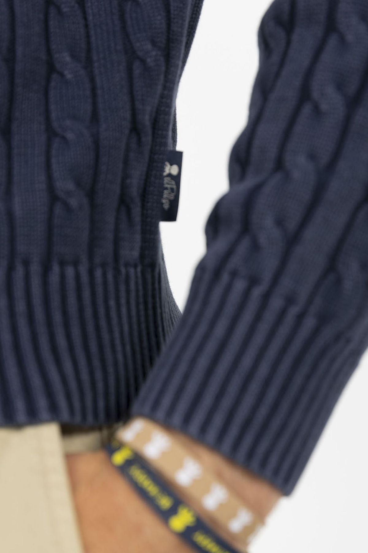 DELAVÉ NAVY BLUE WASHED CABLE KNIT SWEATER