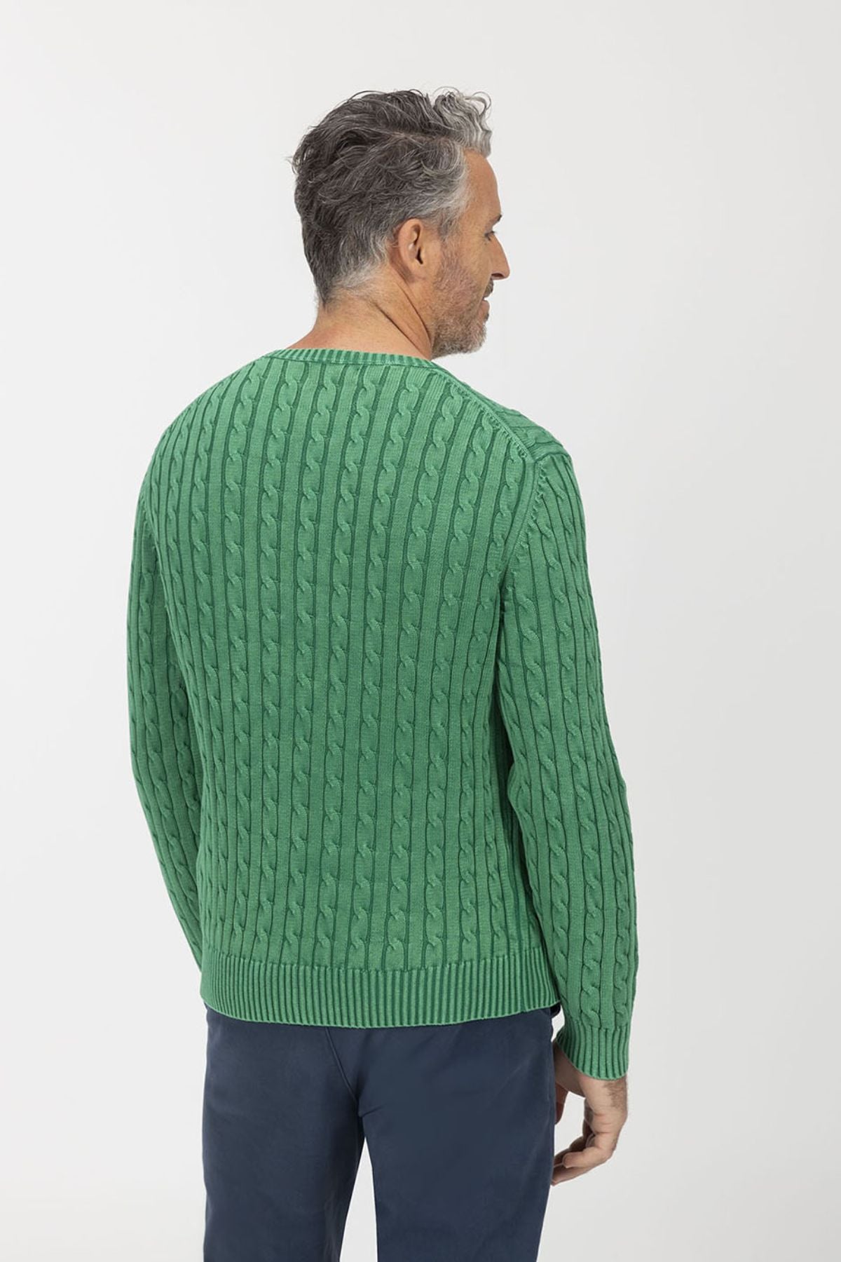 ENGLISH GREEN WASHED CABLE KNIT SWEATER