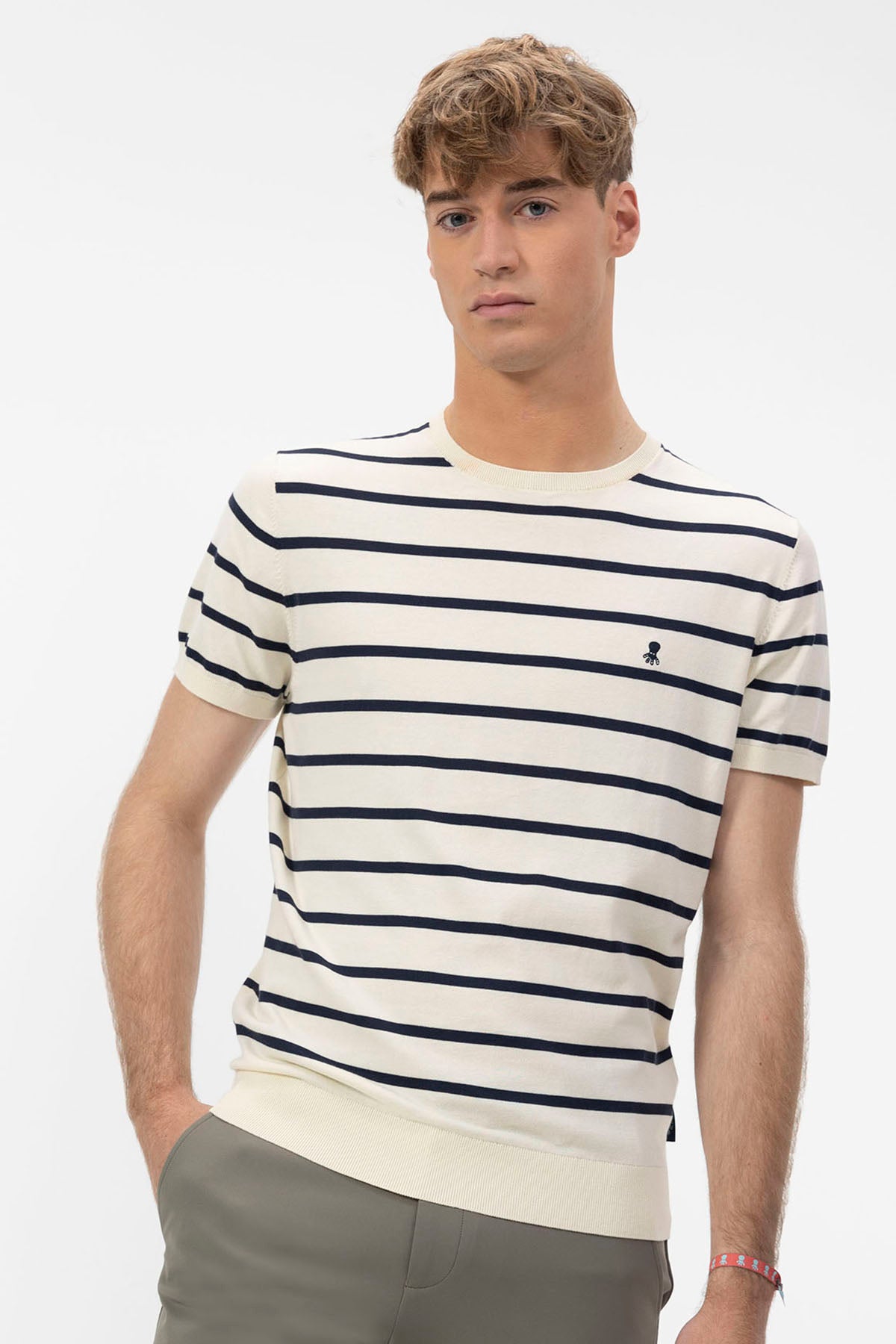 EXTRA FINE WASHED KNITTED T-SHIRT WITH PURE WHITE STRIPES