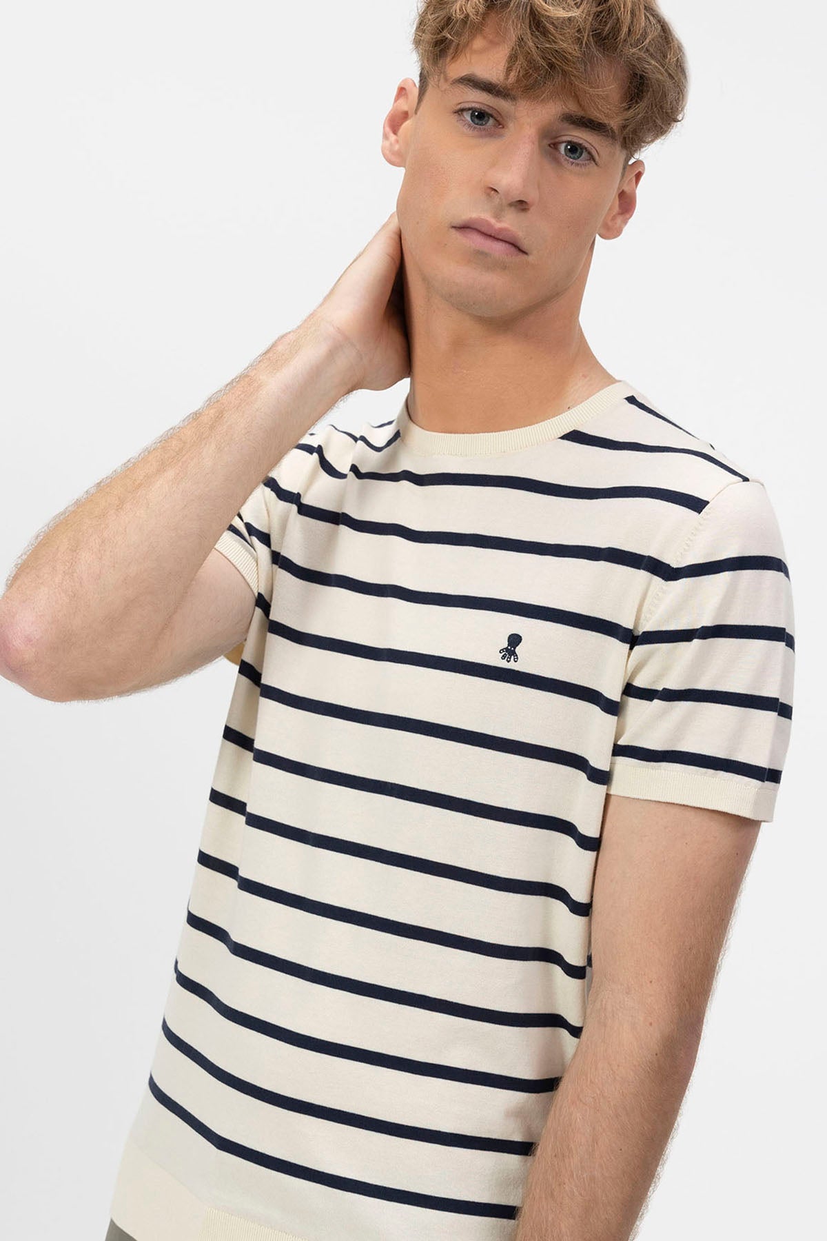 EXTRA FINE WASHED KNITTED T-SHIRT WITH PURE WHITE STRIPES