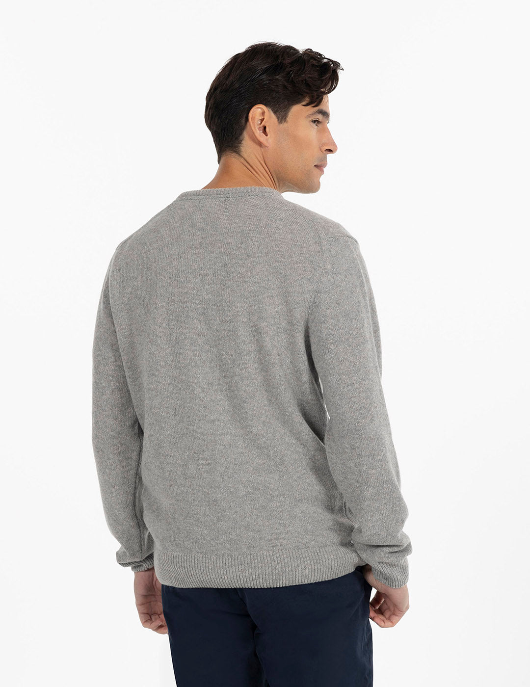 BASIC V-NECK SWEATER IN VIGORÉ GREY