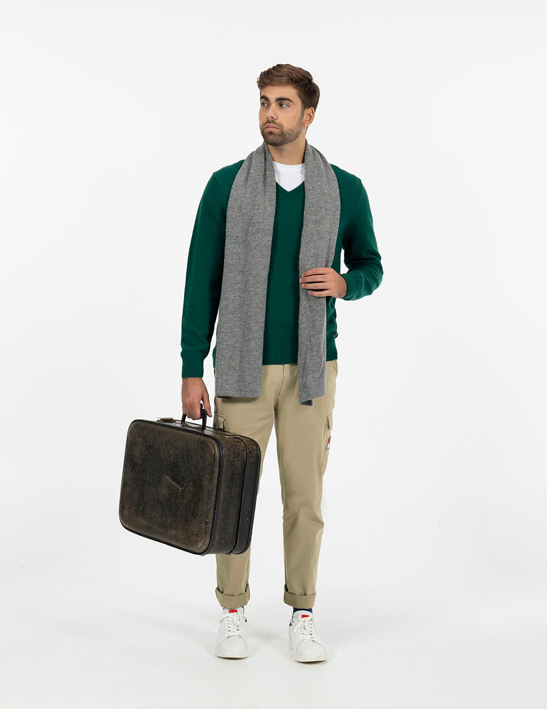 BASIC V-NECK SWEATER ENGLISH GREEN