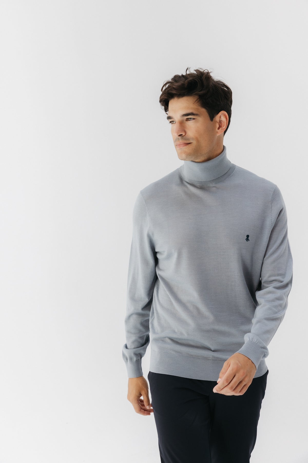 JERSEY MERINO CUELLO CISNE GRIS VIGORÉ