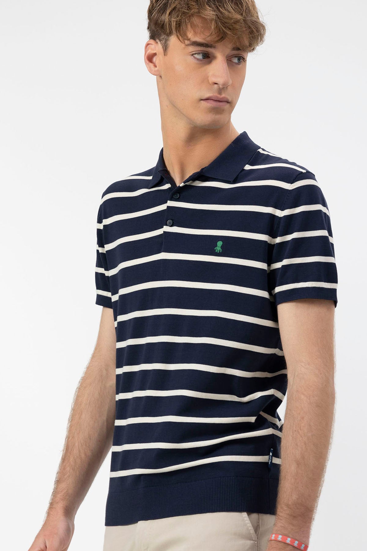 EXTRA-FINE KNITTED POLO SHIRT WITH NAVY BLUE STRIPES