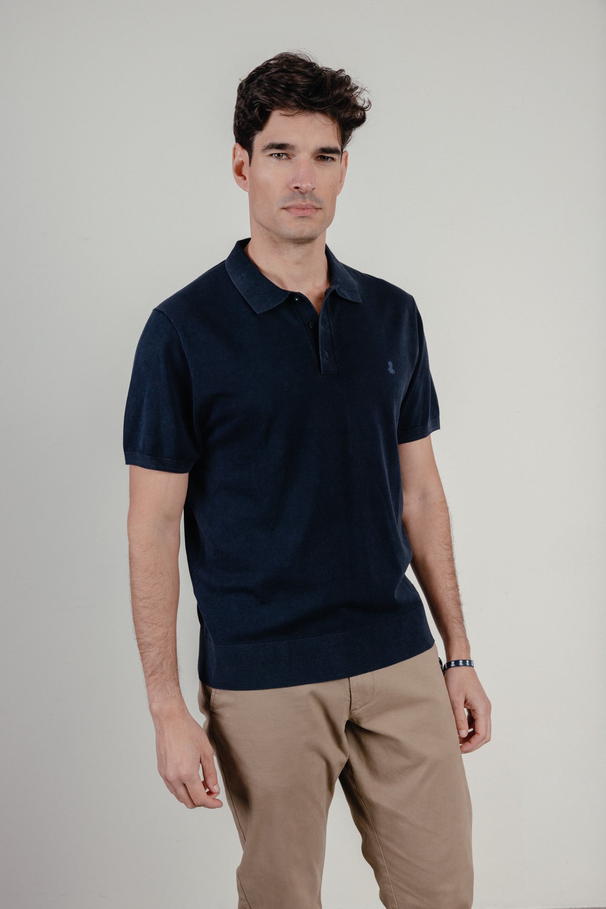 Polo lavado básico azul marino delavé