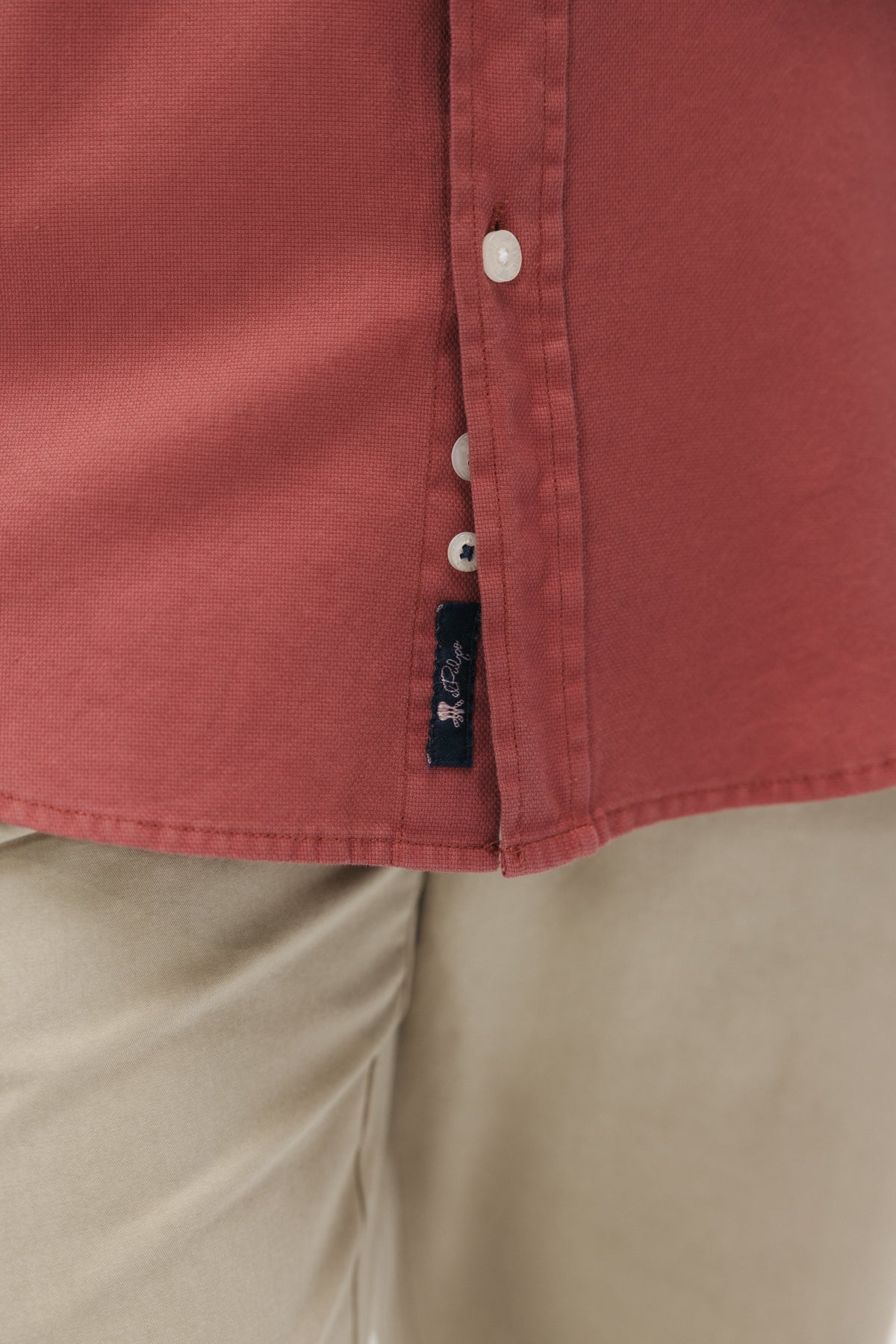 CAMISA CASUAL ESTRUCTURA GARMENT DYED ROSA AMARANTO