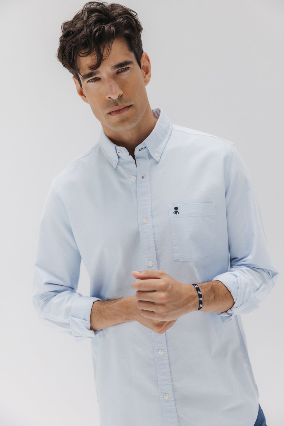 CAMISA CASUAL BOLSILLO PECHO OXFORD AZUL CLARO