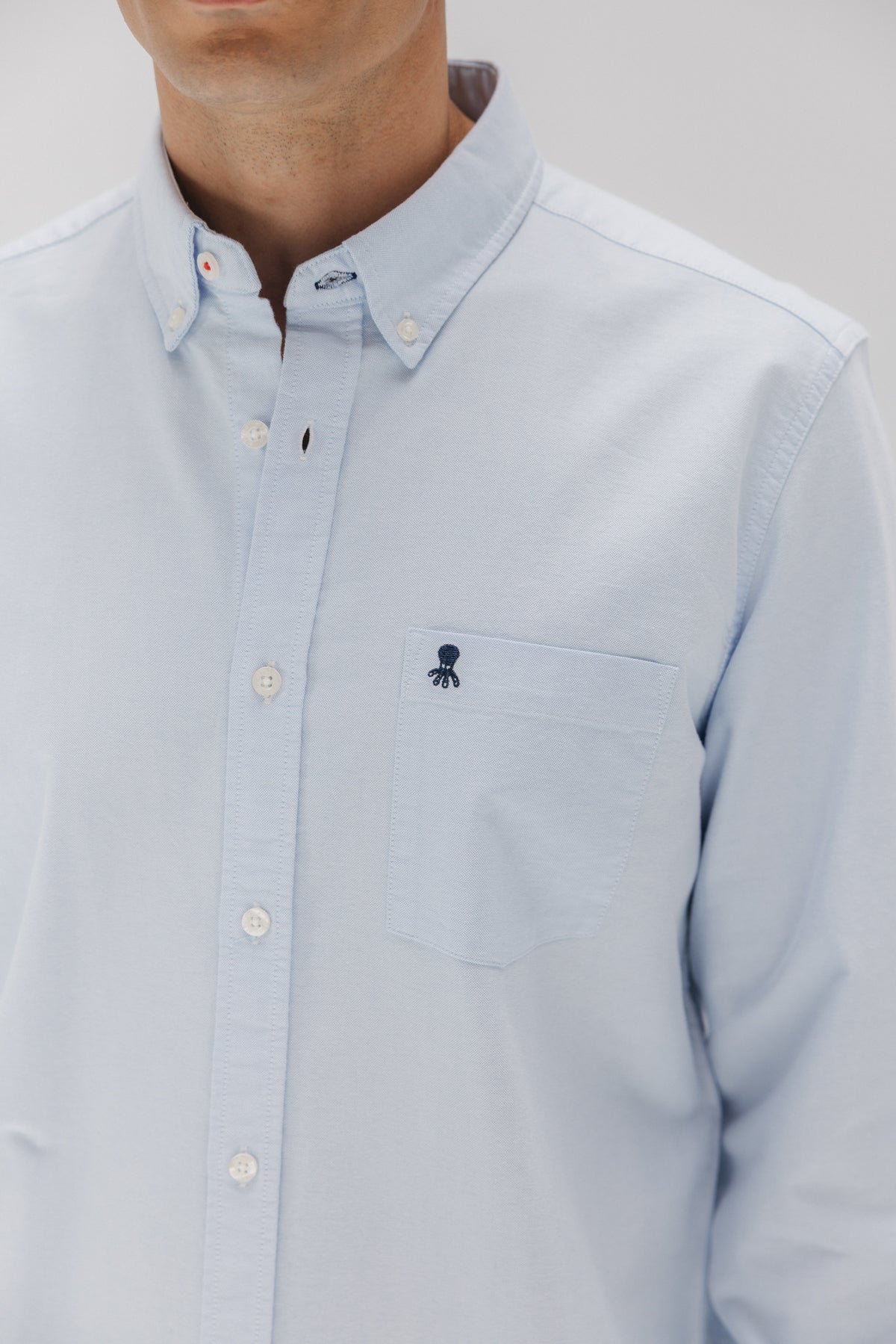 CAMISA CASUAL BOLSILLO PECHO OXFORD AZUL CLARO