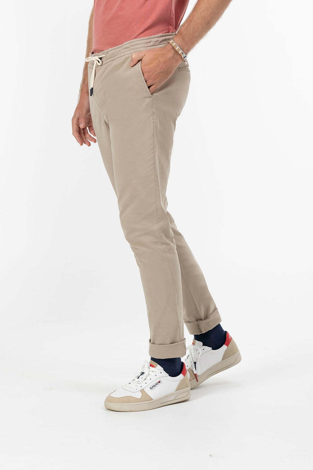 PANTALÓN JOGGER TOPO