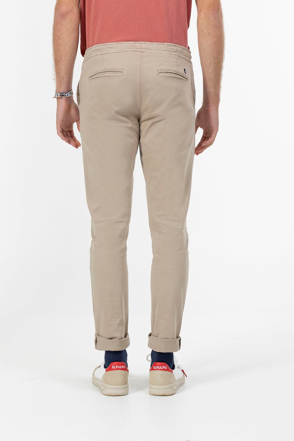 PANTALÓN JOGGER TOPO