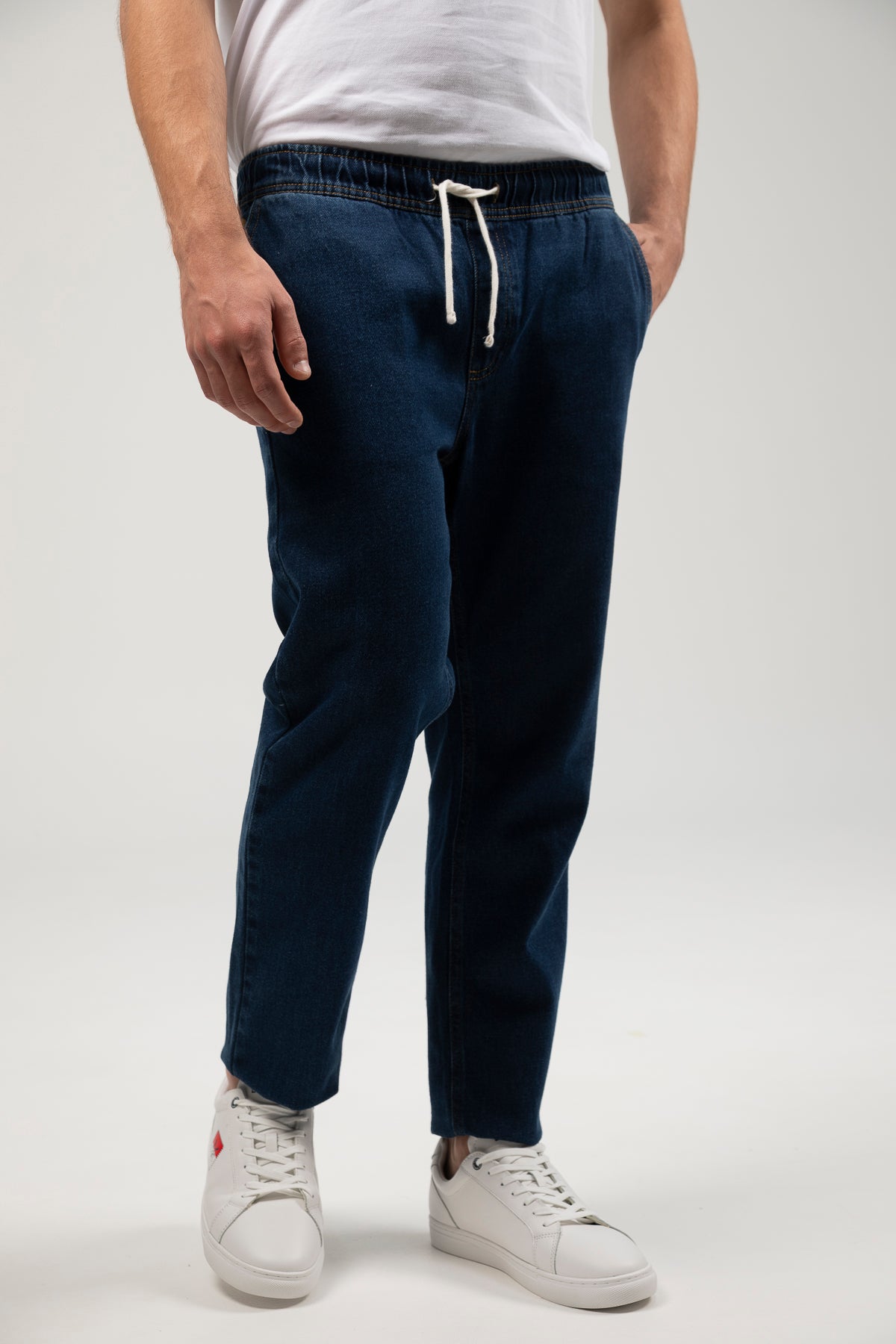 Pantalón jogger heavy denim bleach índigo