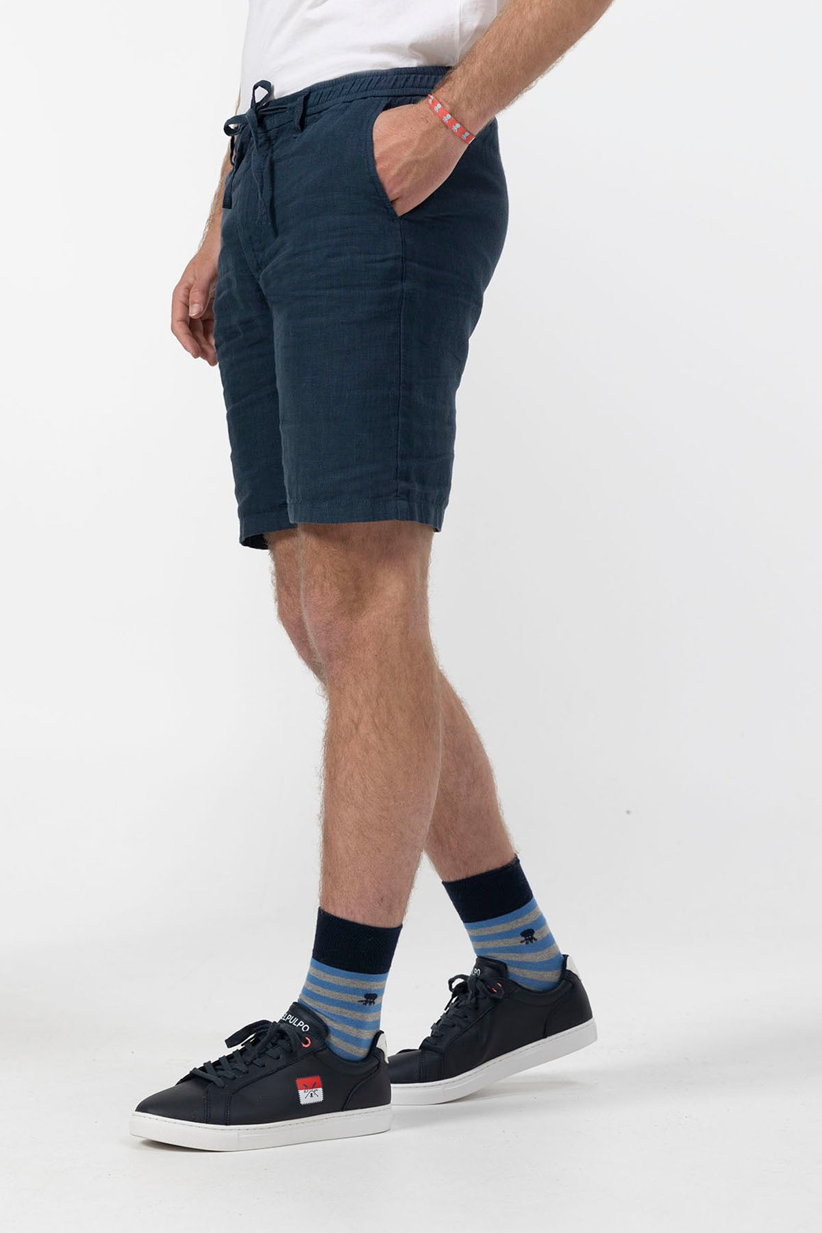 BERMUDA JOGGER CON LINO AZUL MEDIO