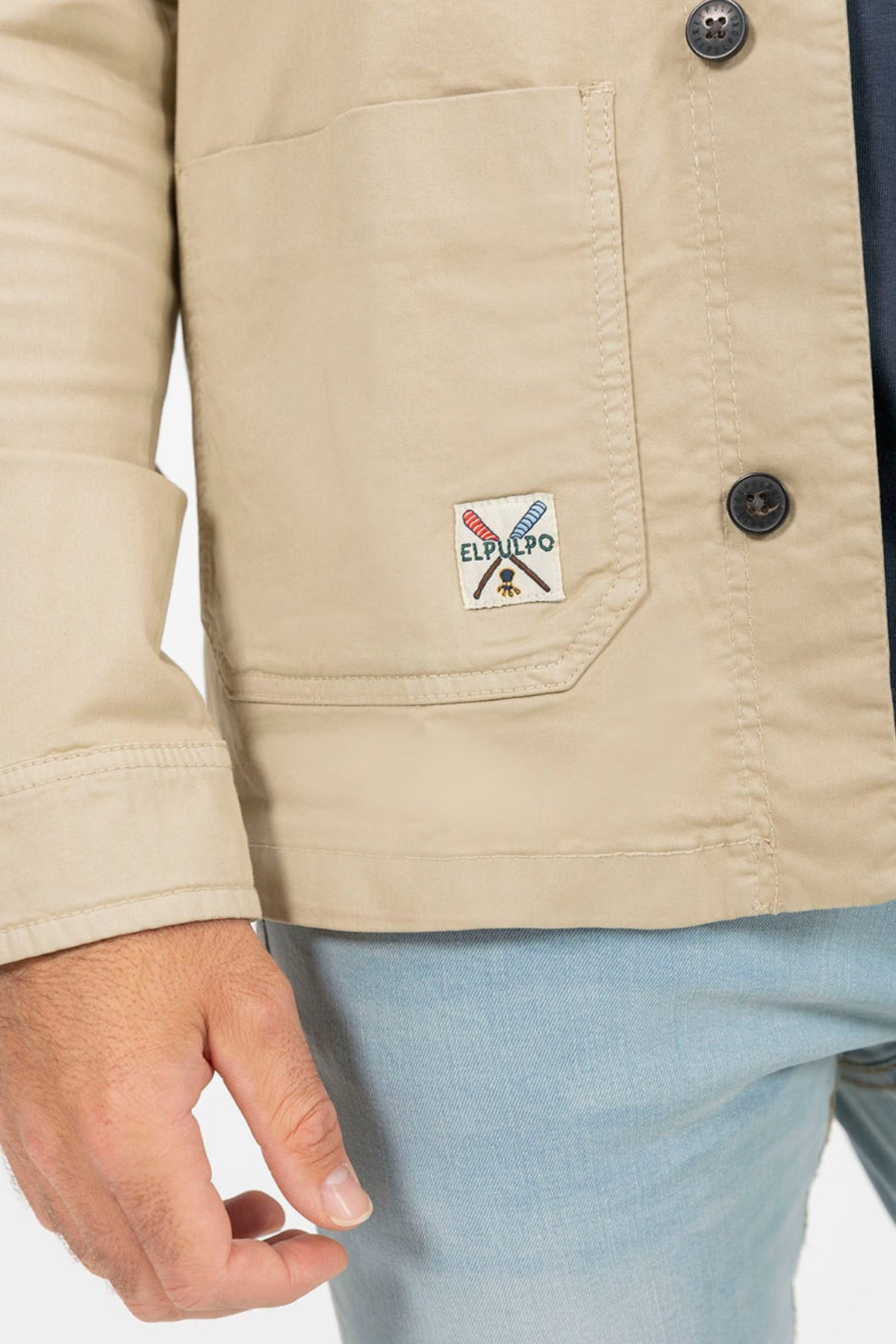 SOBRECAMISA ESTAMPADO EL MAR TODO LO-CURA BEIGE