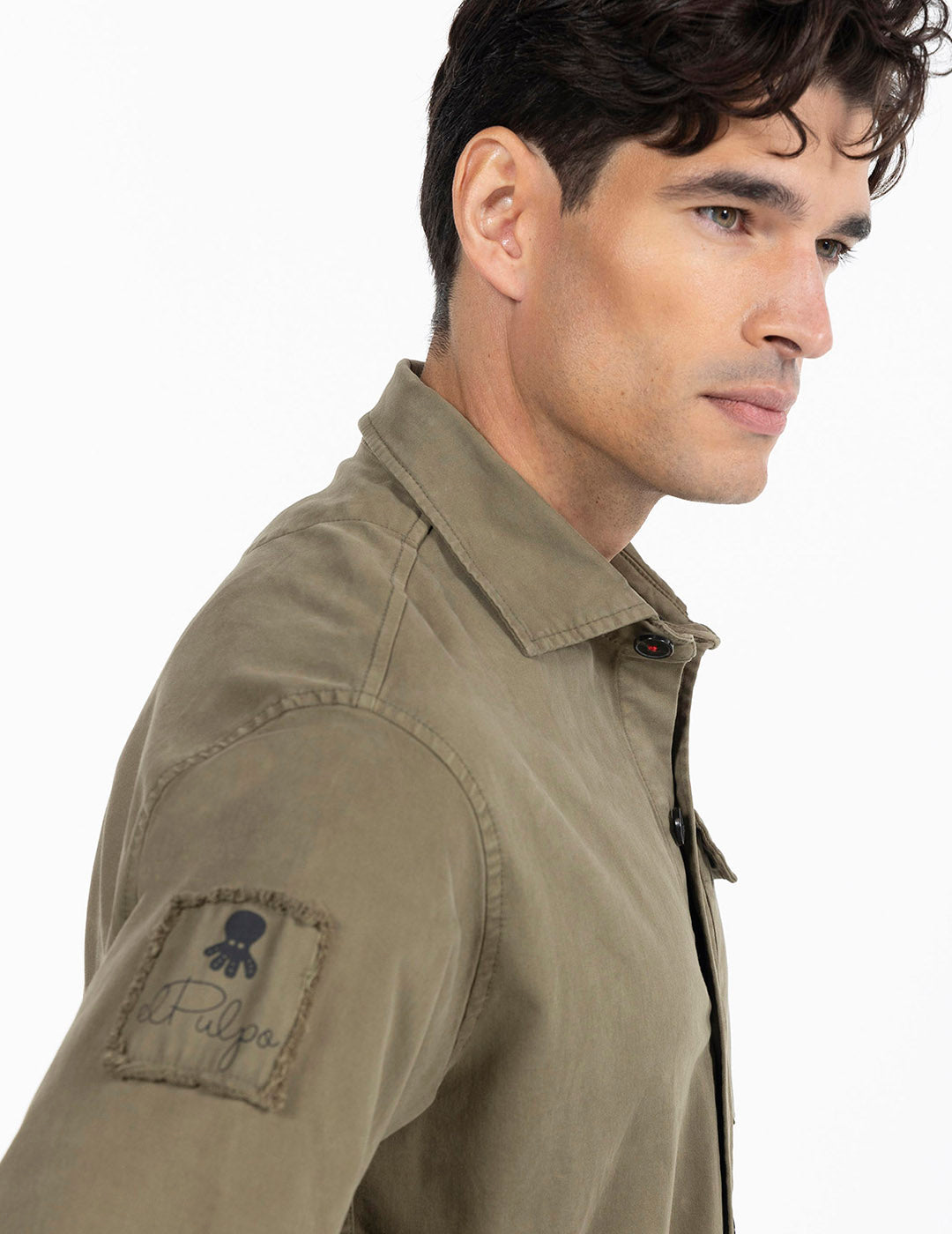 SOBRECAMISA ESTAMPADA VIDA ATLÁNTICA VERDE KHAKI