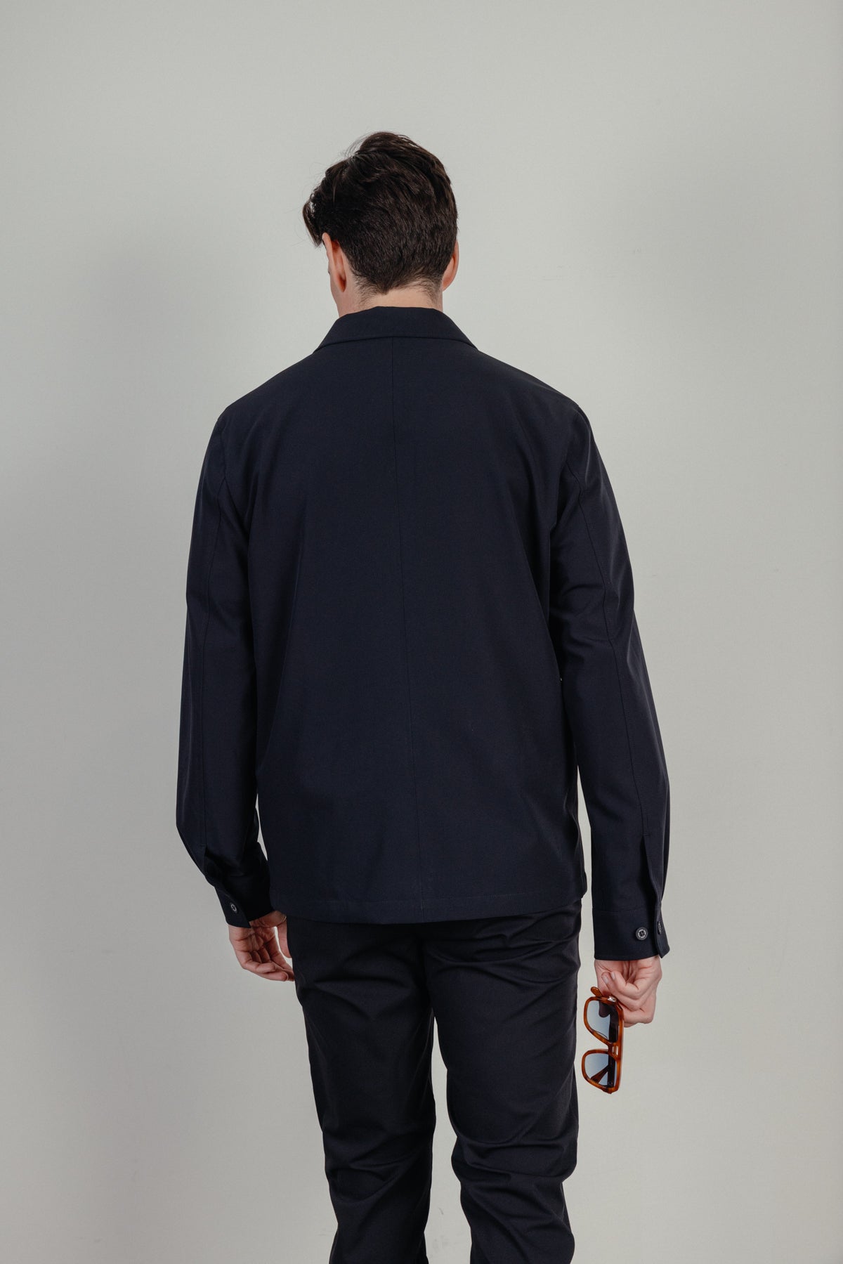 Sobrecamisa técnica ultraligera azul marino
