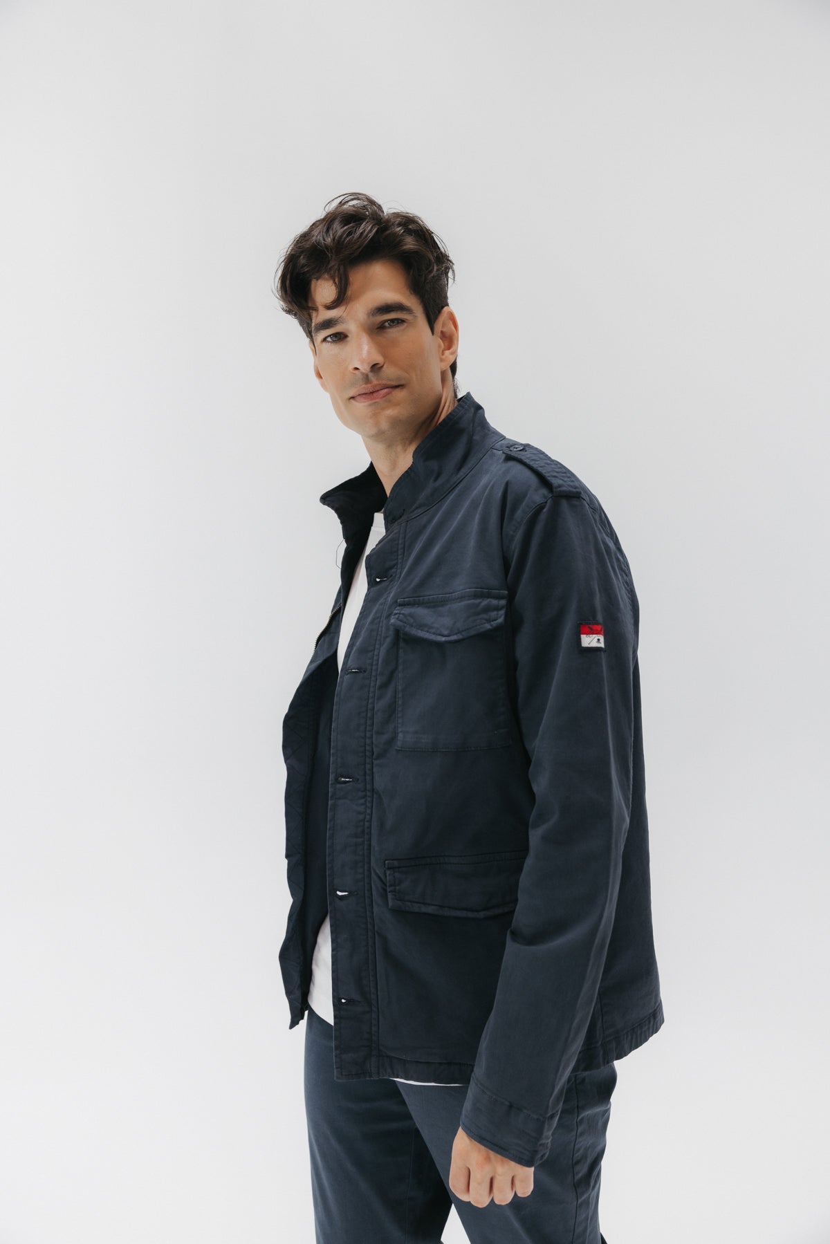 Field jacket garment dyed azul marino