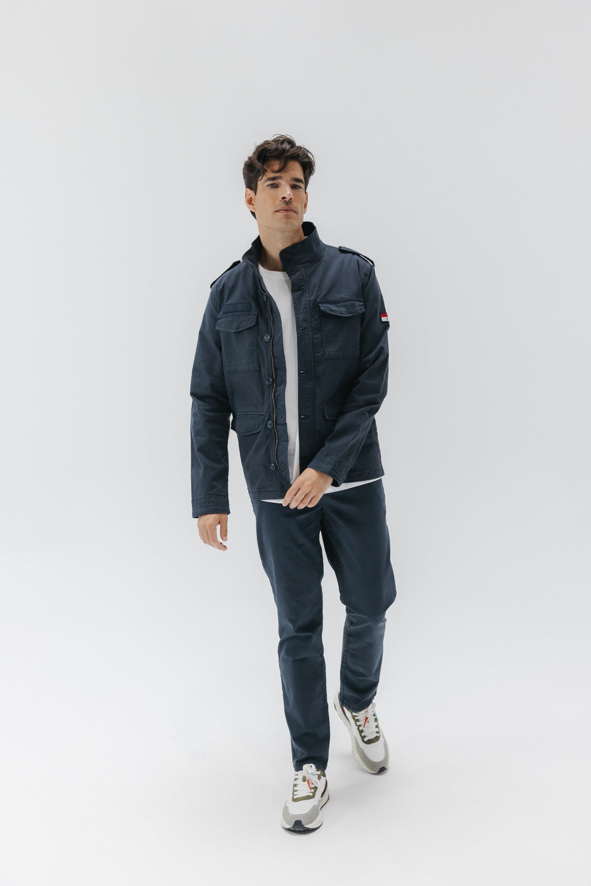 Field jacket garment dyed azul marino