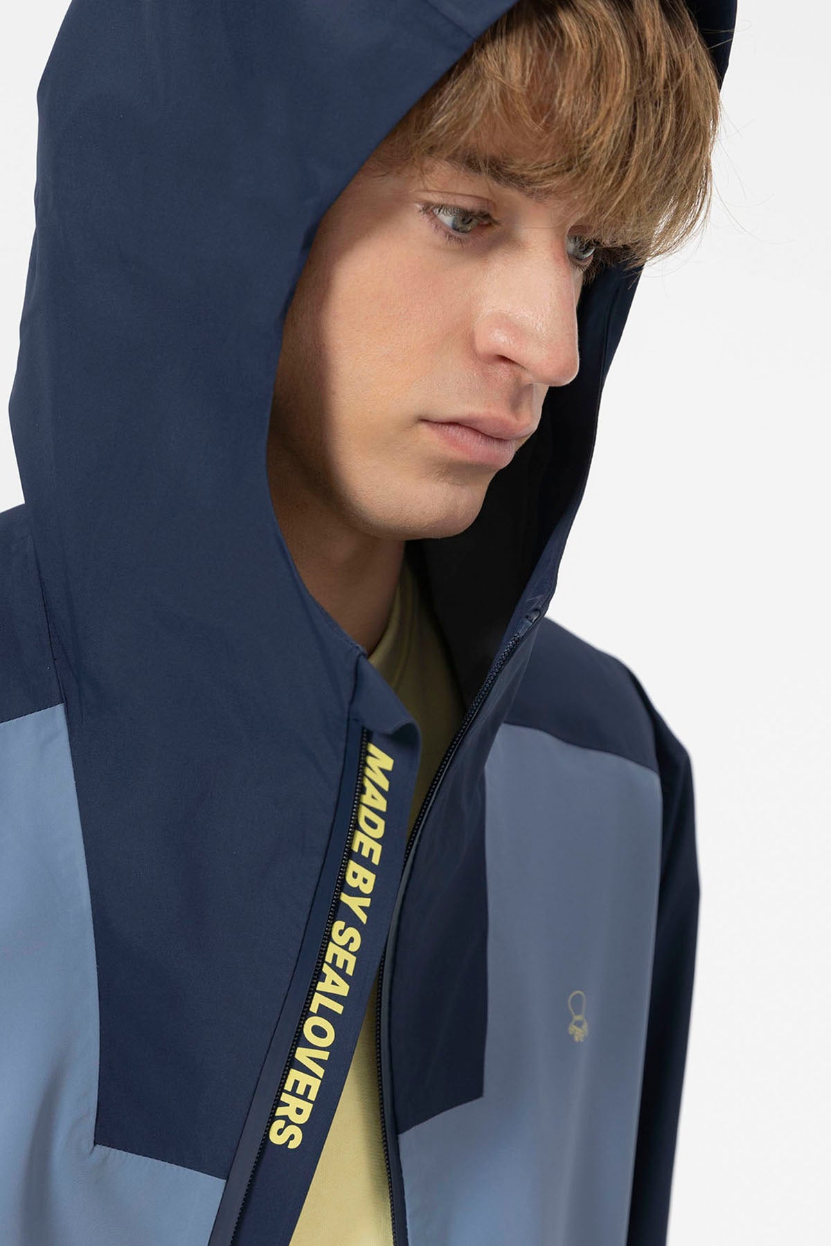 PARKA TÉCNICA ULTRALIGERA OCEAN BREEZE AZUL MARINO