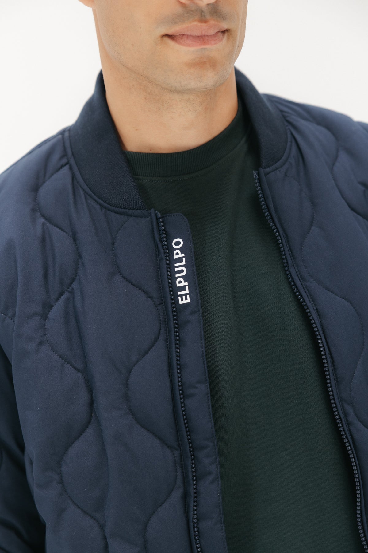BOMBER ACOLCHADA SVEN AZUL MARINO