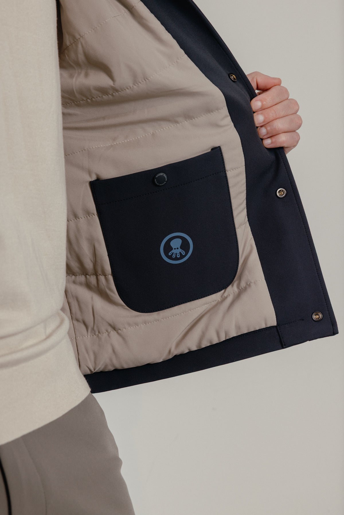 Cazadora guateada perfect azul marino