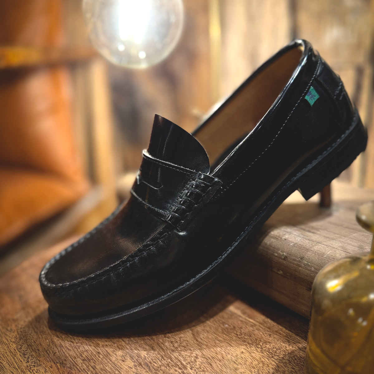 Zapato mocasín antifaz suela cuero negro | elPulpo