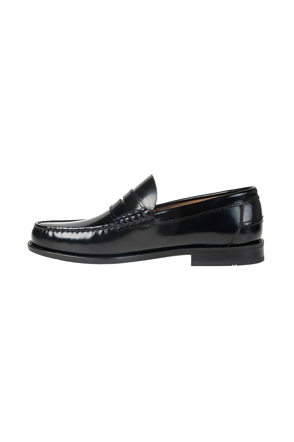 Zapato mocasín antifaz suela cuero negro
