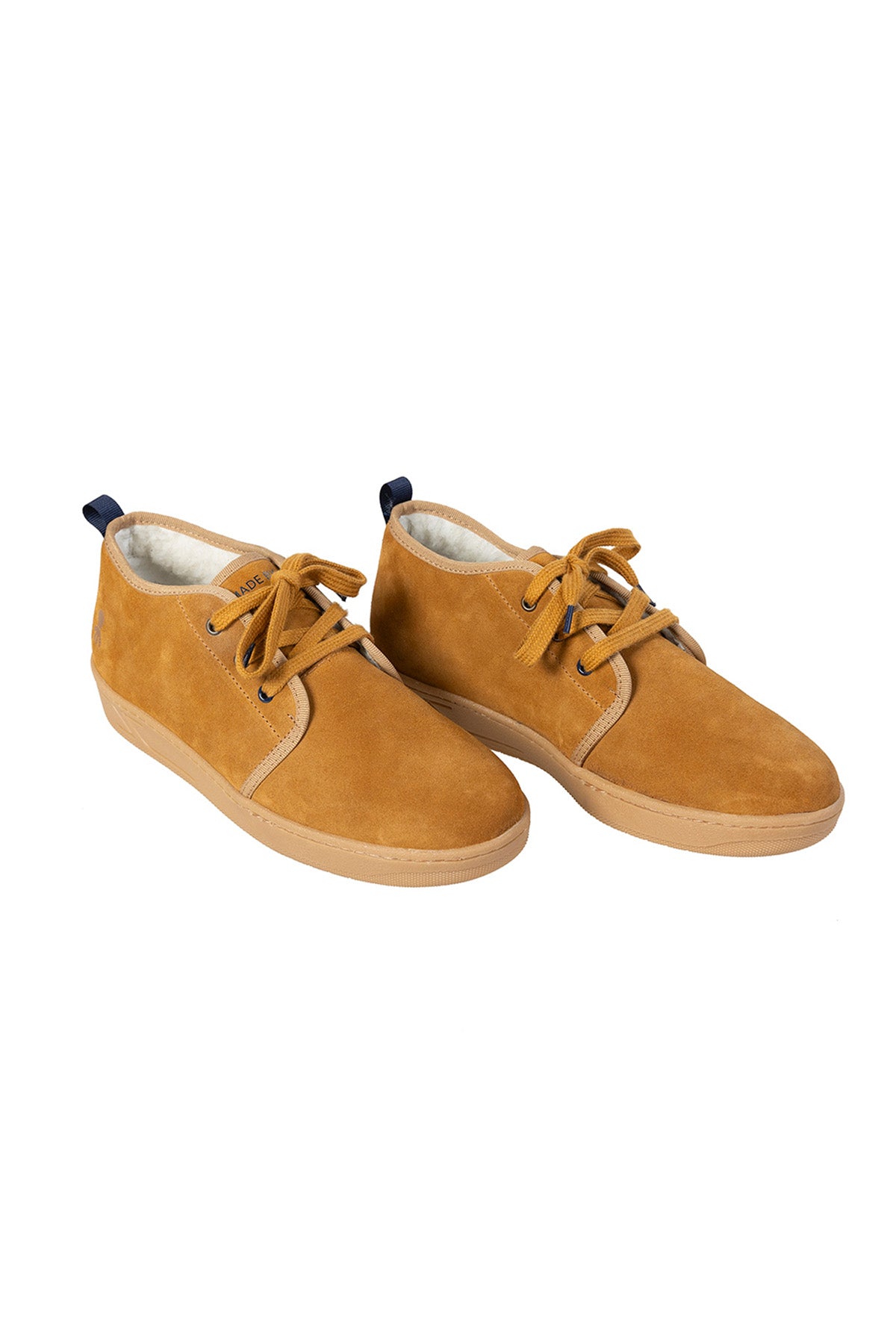 BOTA EP BALTAR CAMEL COM LOGOTIPO GRAVADO