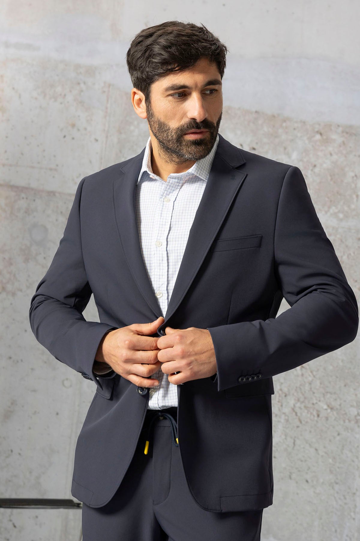 CLASSIC NAVY BLUE ULTRALIGHT BLAZER