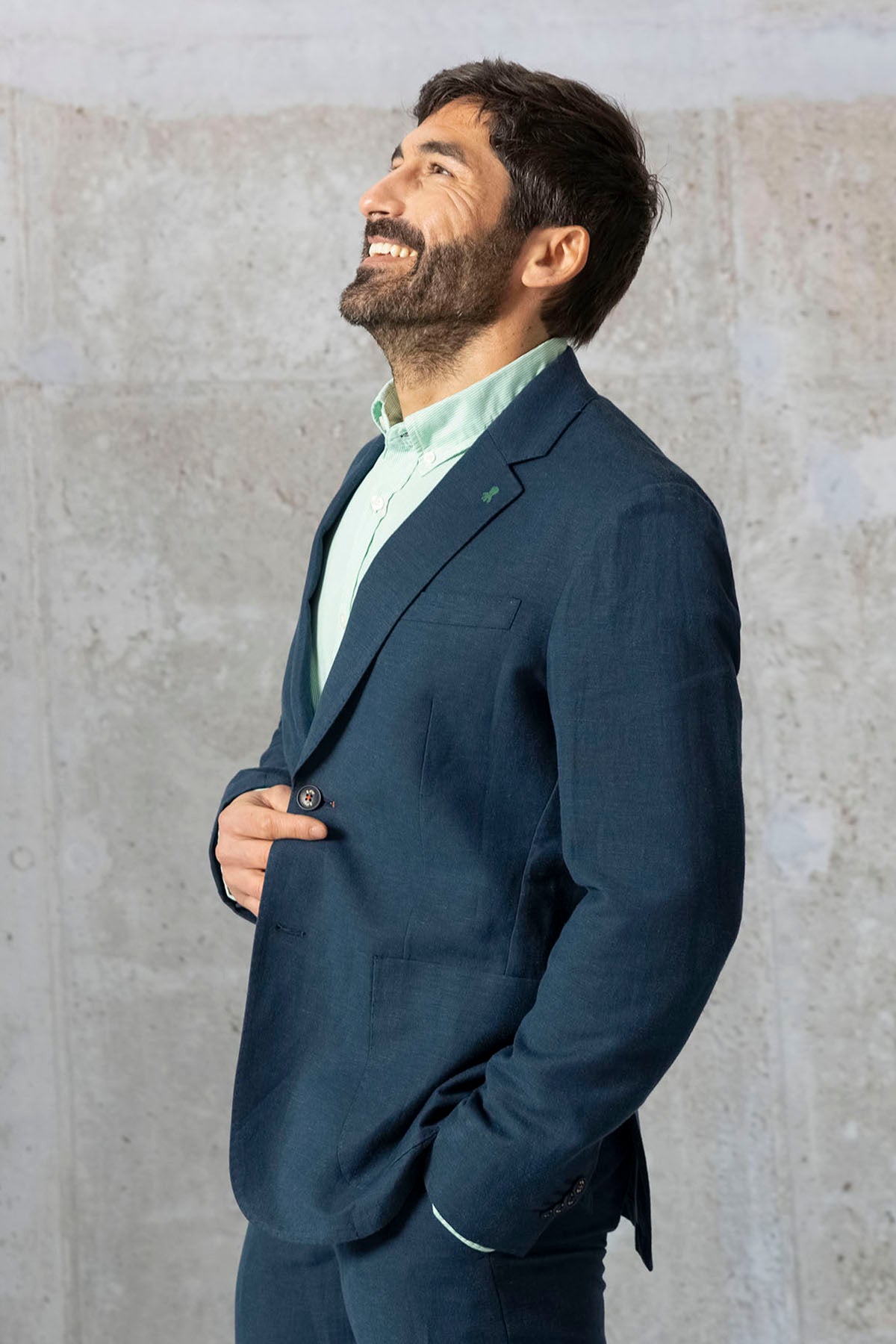 RELAXED BLAZER WITH NAVY BLUE LINEN