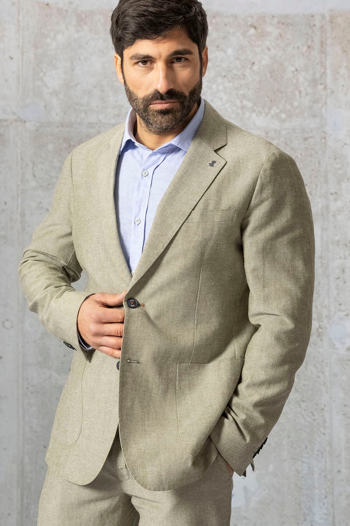 RELAXED BLAZER WITH DELAVÉ GREEN LINEN