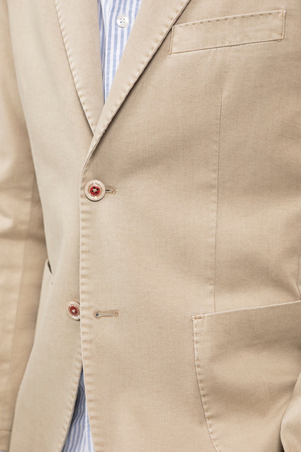 Americana garment dyed camel