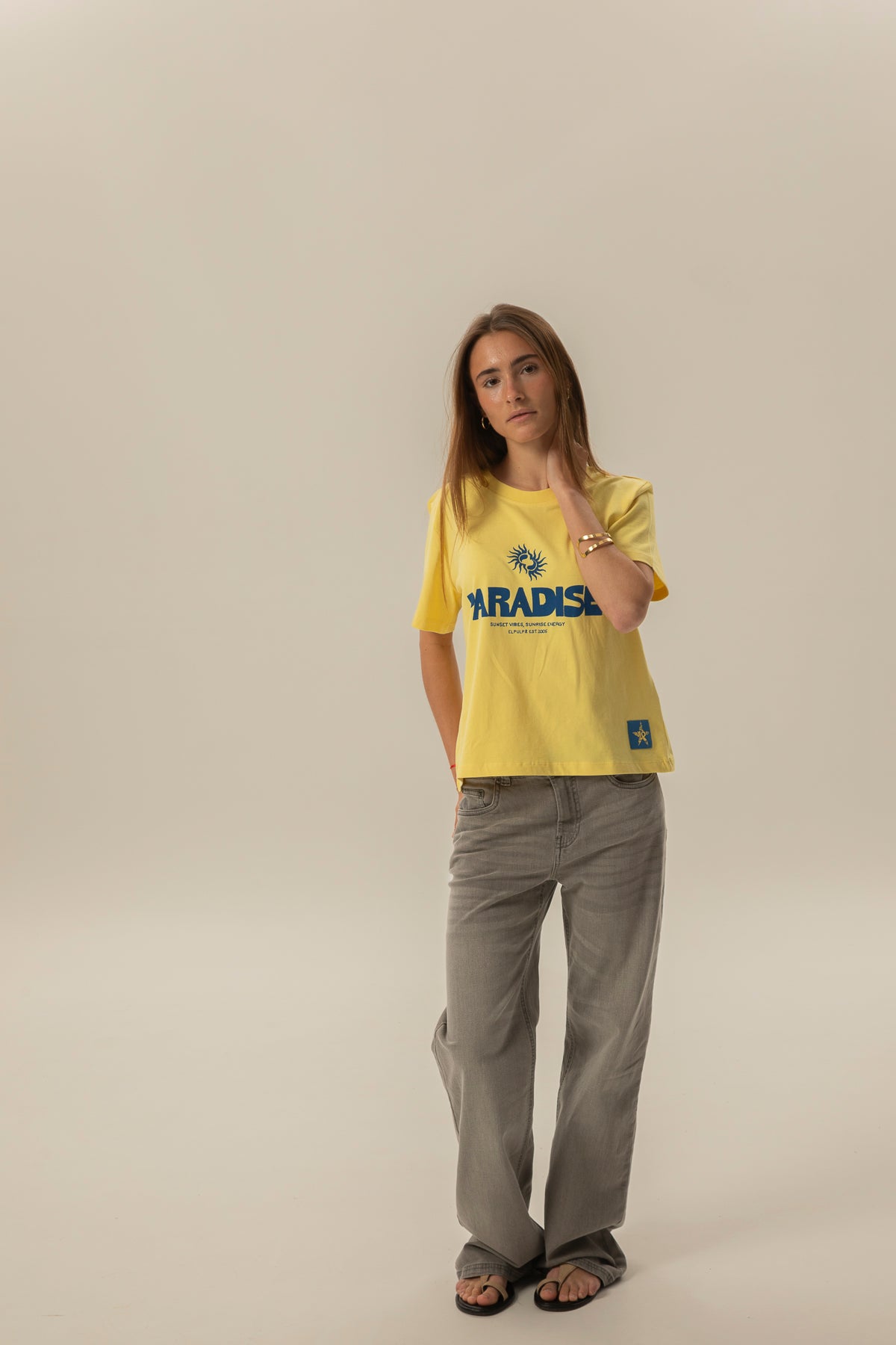 Camiseta teen manga corta paradise amarillo claro