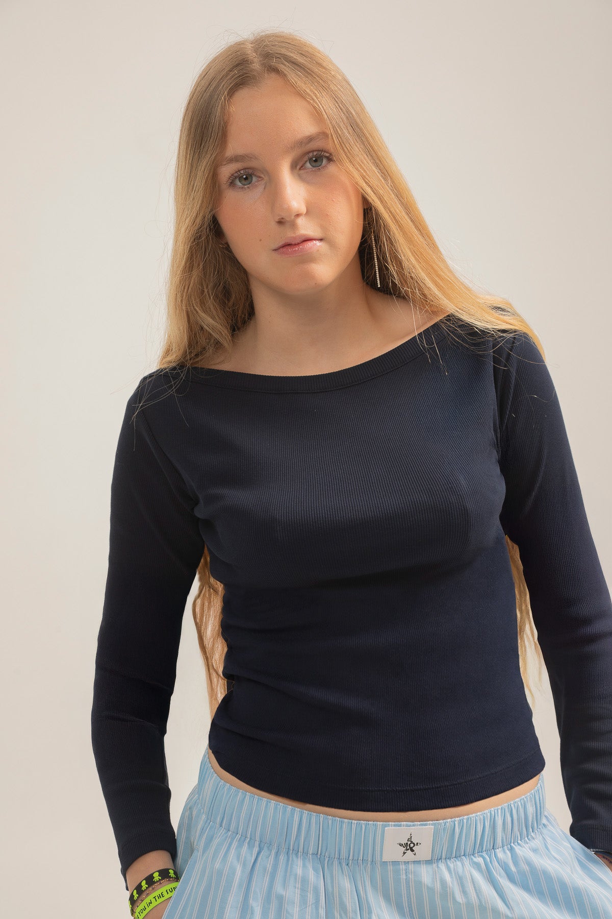 Camiseta teen escote barco azul marino