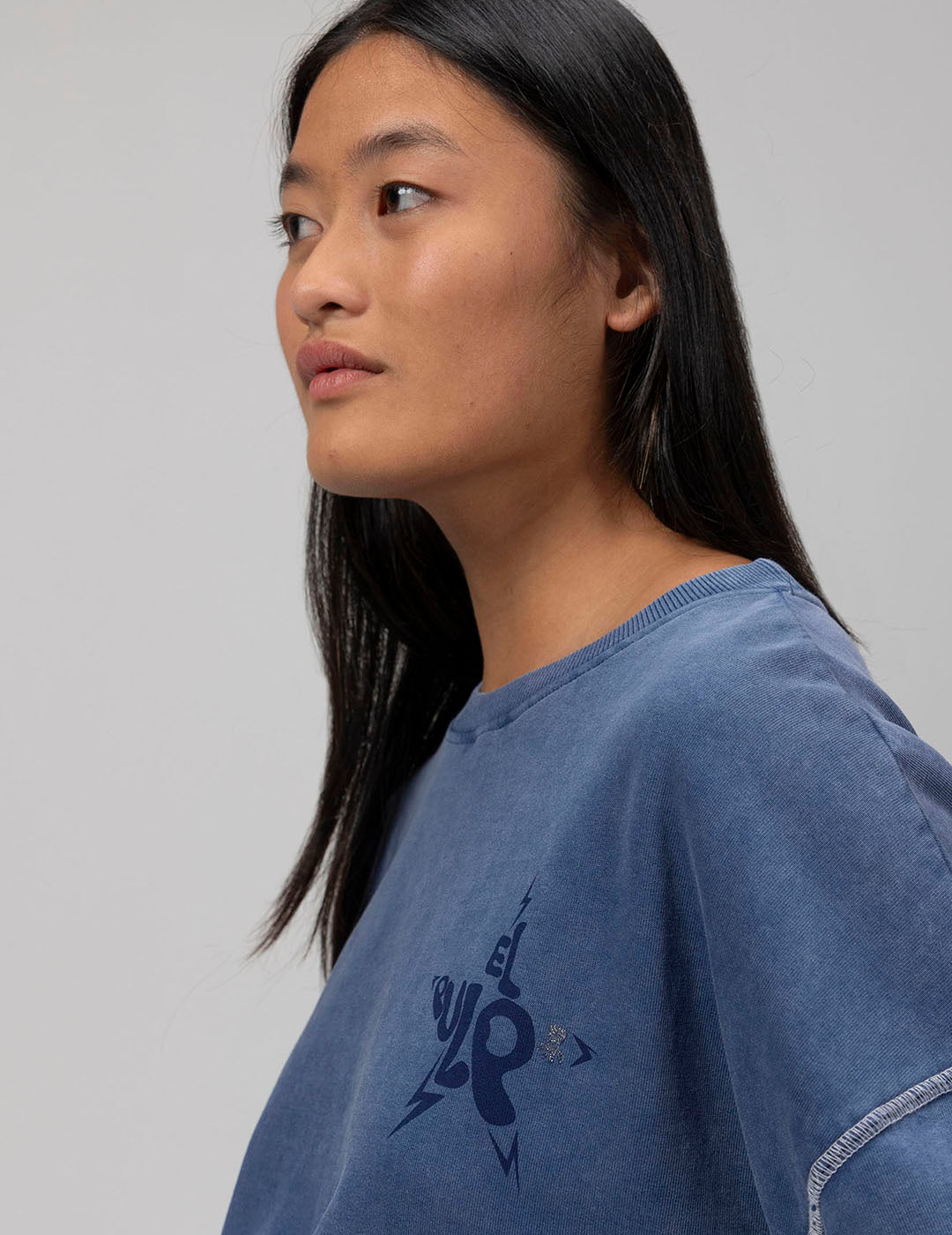 BASIC TEEN SWEATSHIRT INDIGO DELAVÉ LOGO