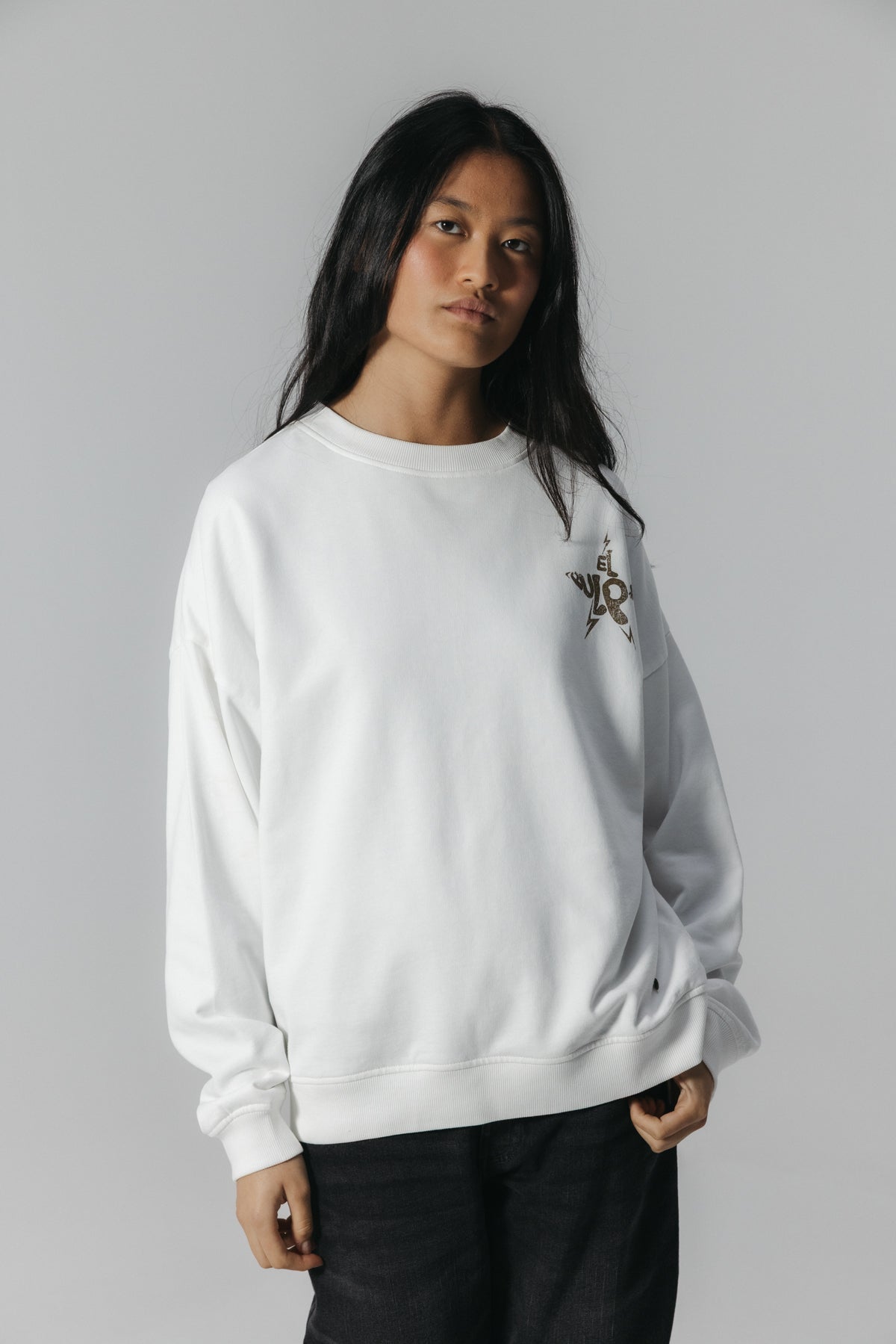 SUDADERA TEEN ESTRELLA TACHAS BLANCO PURO