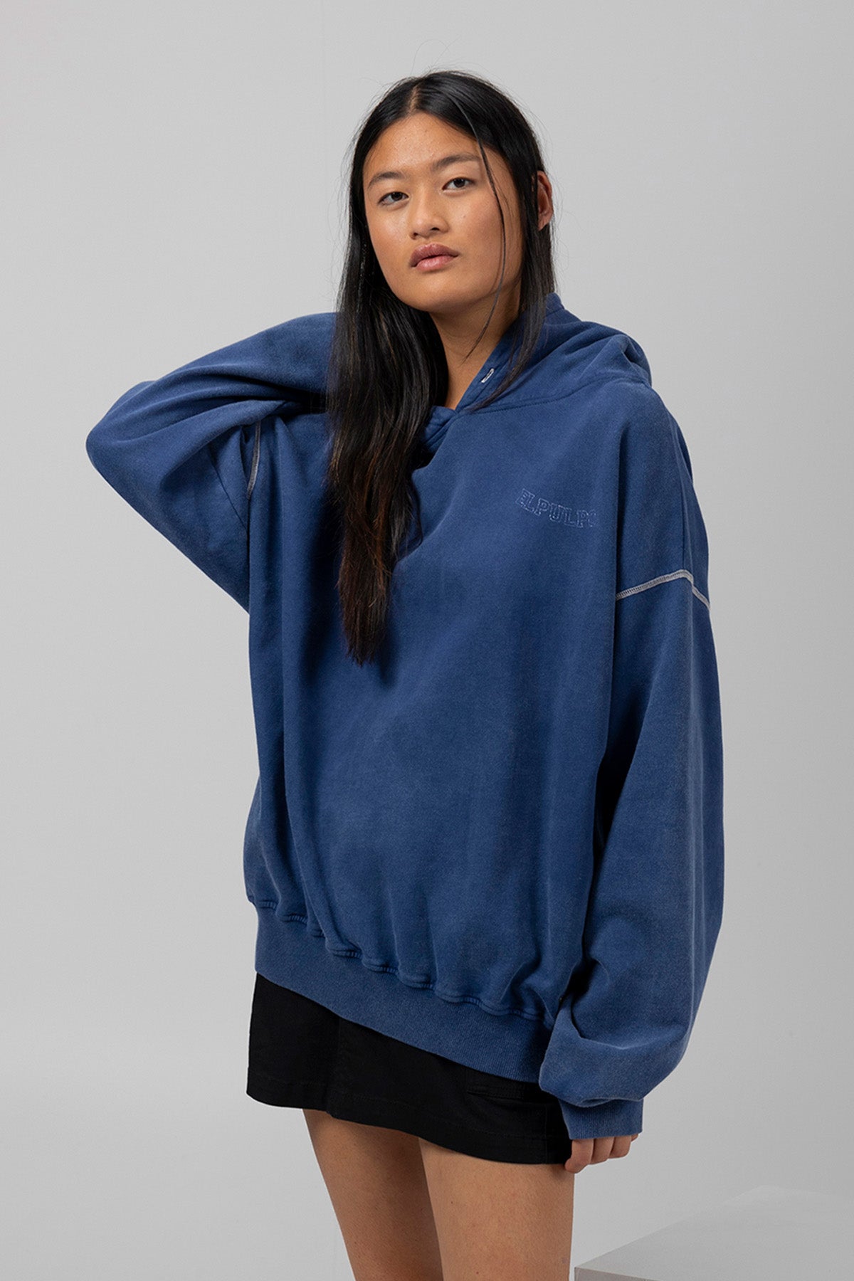 TEEN HOODIE WITH INDIGO DELAVÉ WINGS