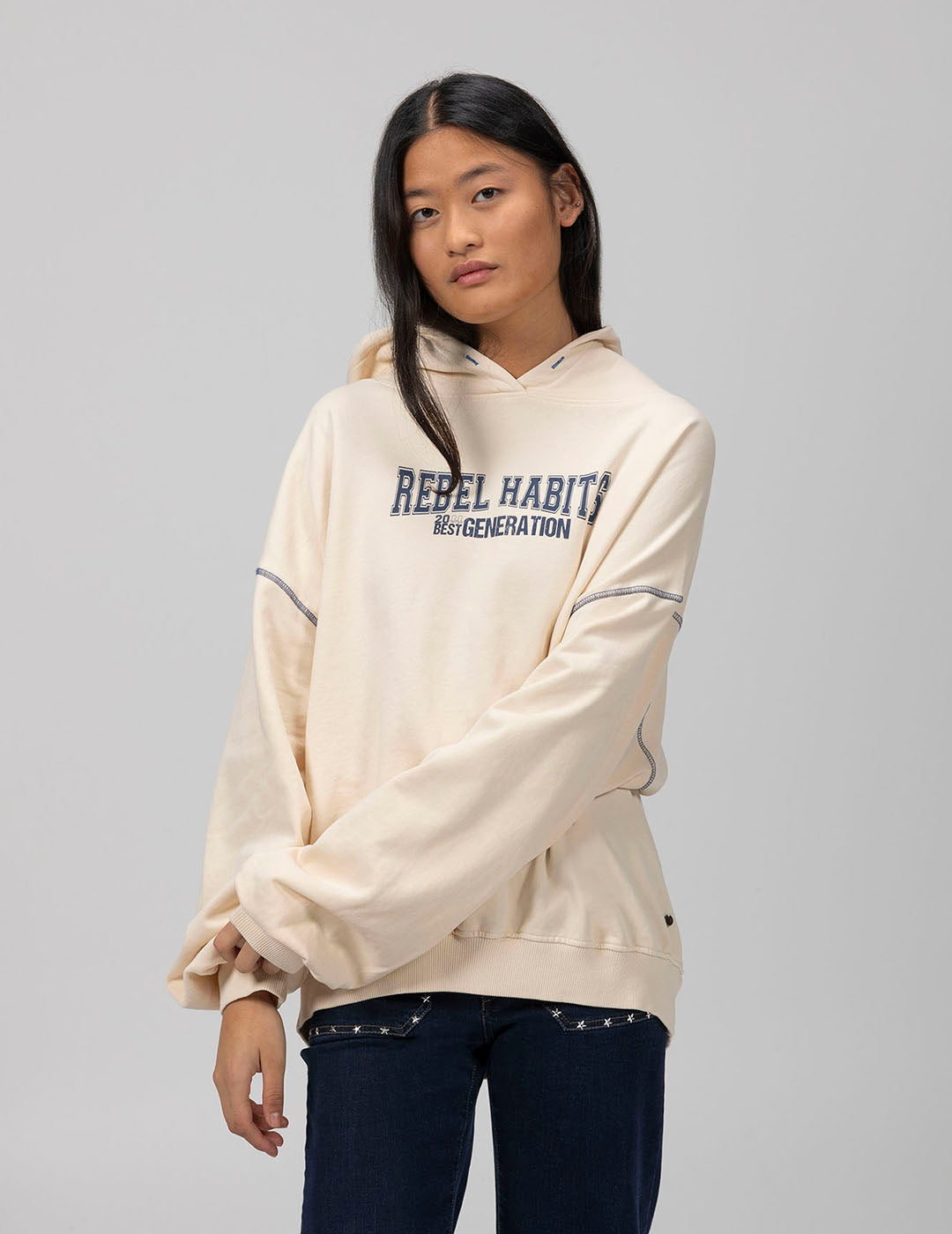 SUDADERA CAPUCHA TEEN REBEL HABITS CREMA