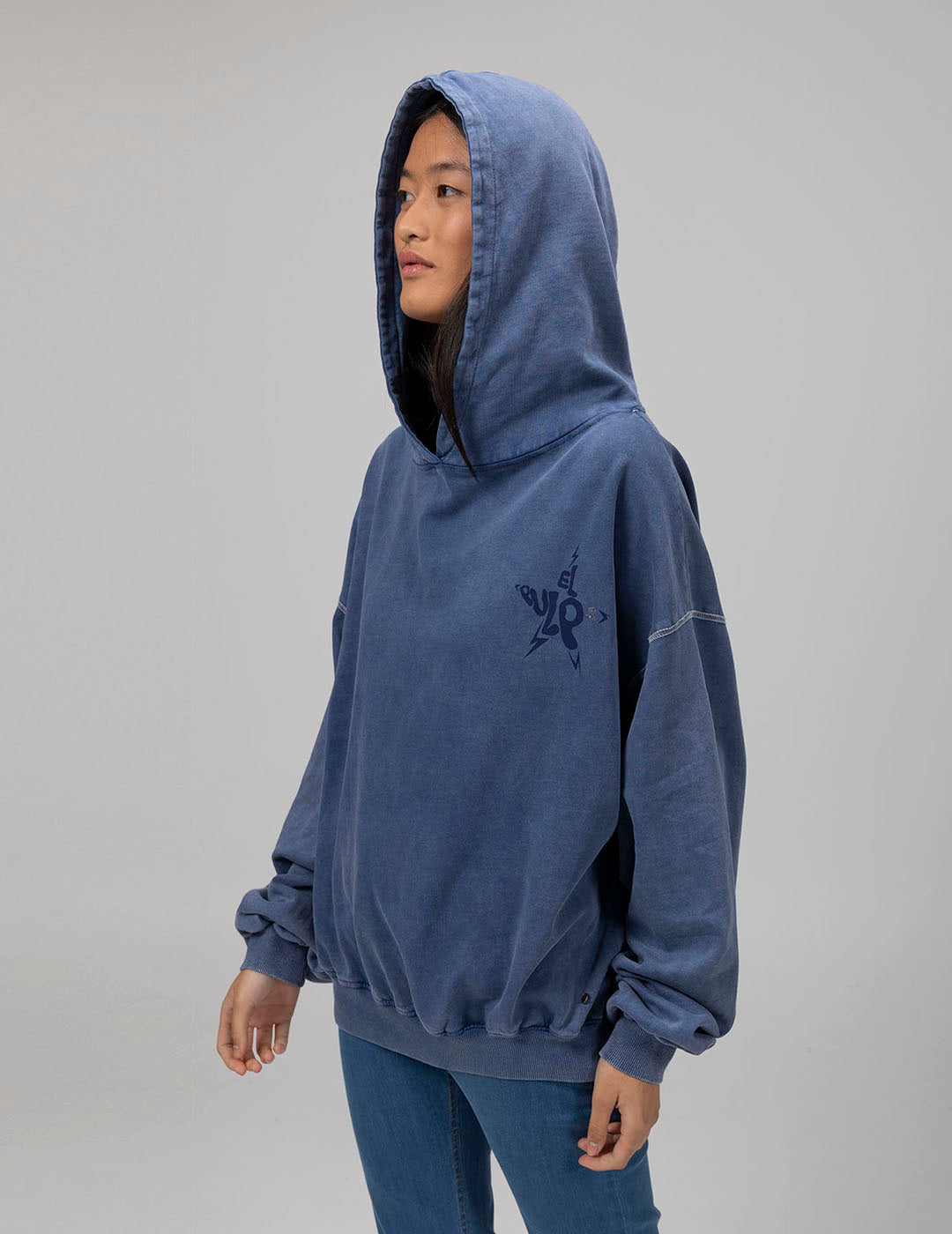 TEEN BASIC HOODIE WITH INDIGO DELAVÉ LOGO