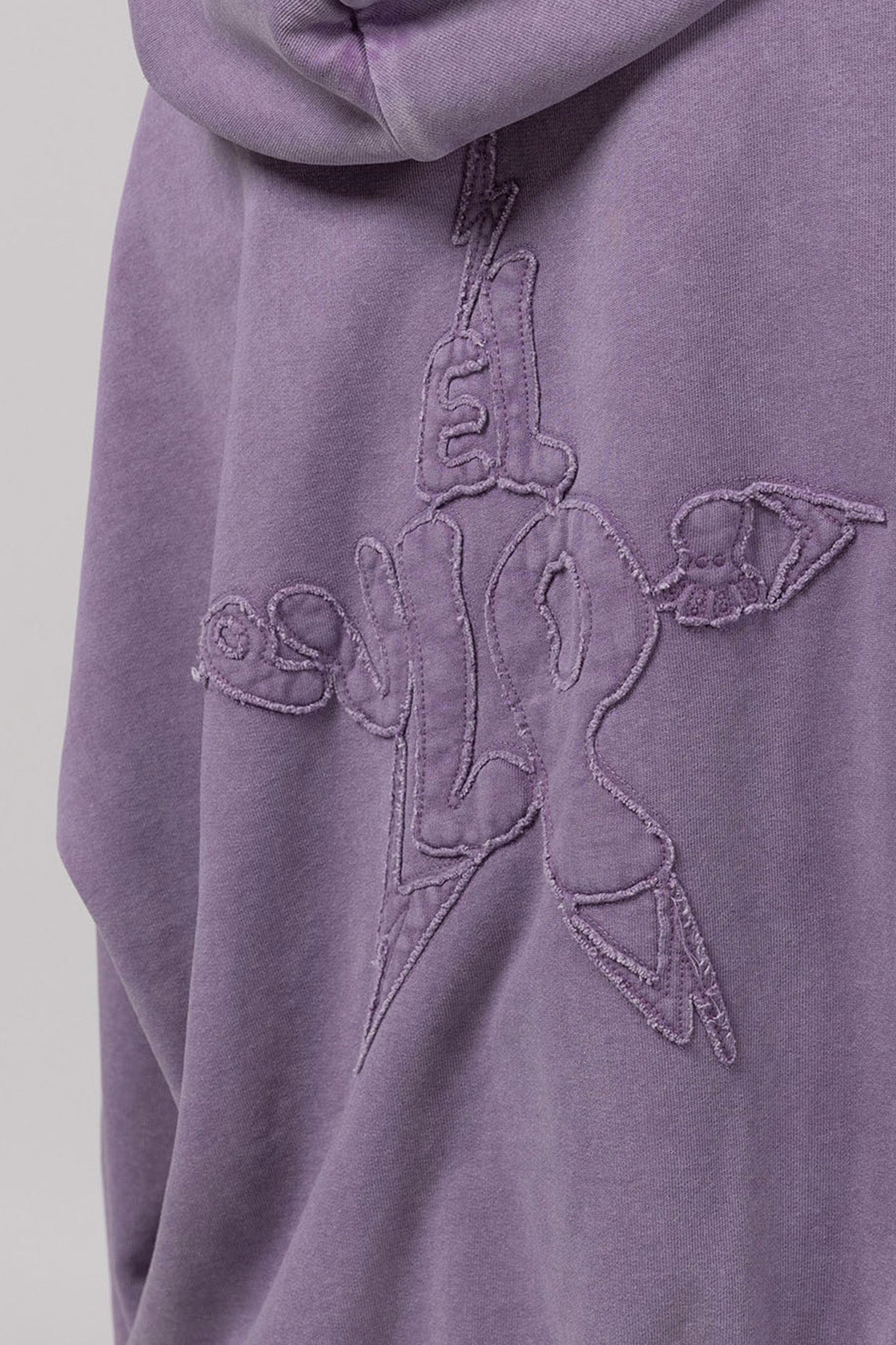 TEEN DISTRESSED STAR HOODIE PURPLE